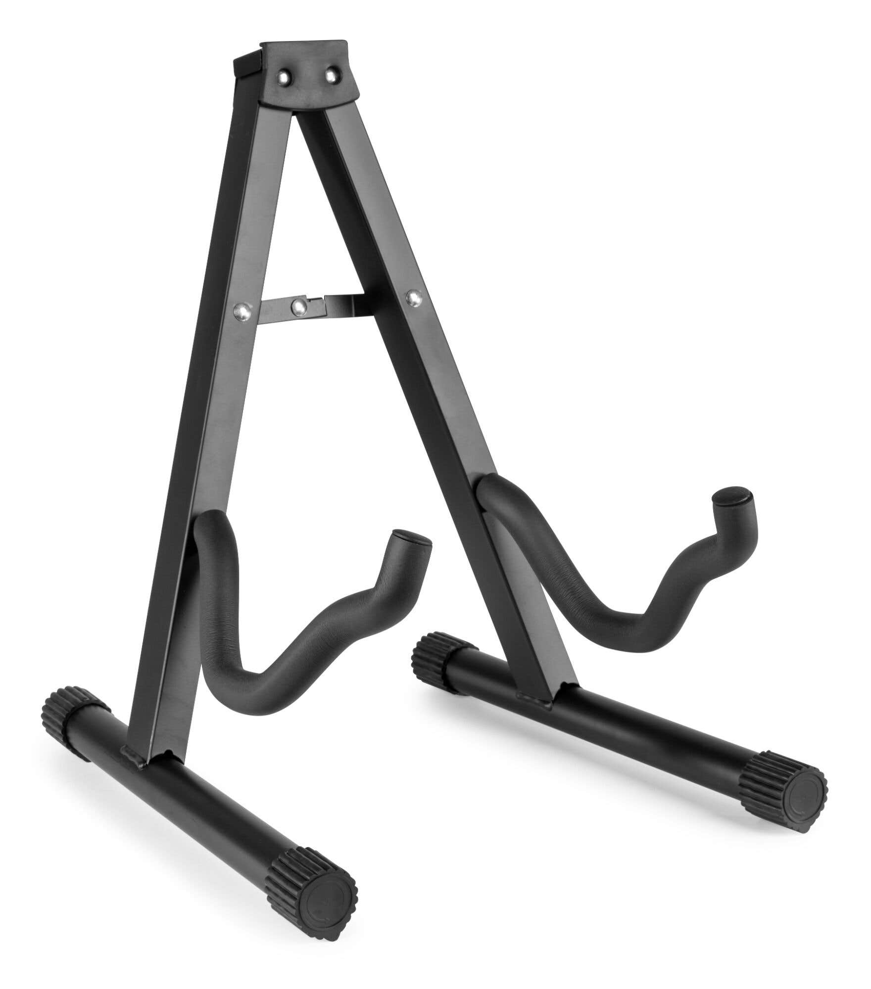 Un soporte negro para guitarra. Tiene un marco triangular con apoyos curvos para la guitarra y pies de goma. El fondo es blanco.