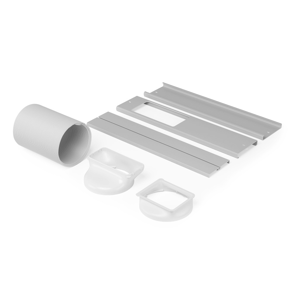 Kilka elementów klimatyzacji. Biała rura, szare metalowe części i białe plastikowe elementy są ułożone na białym tle.