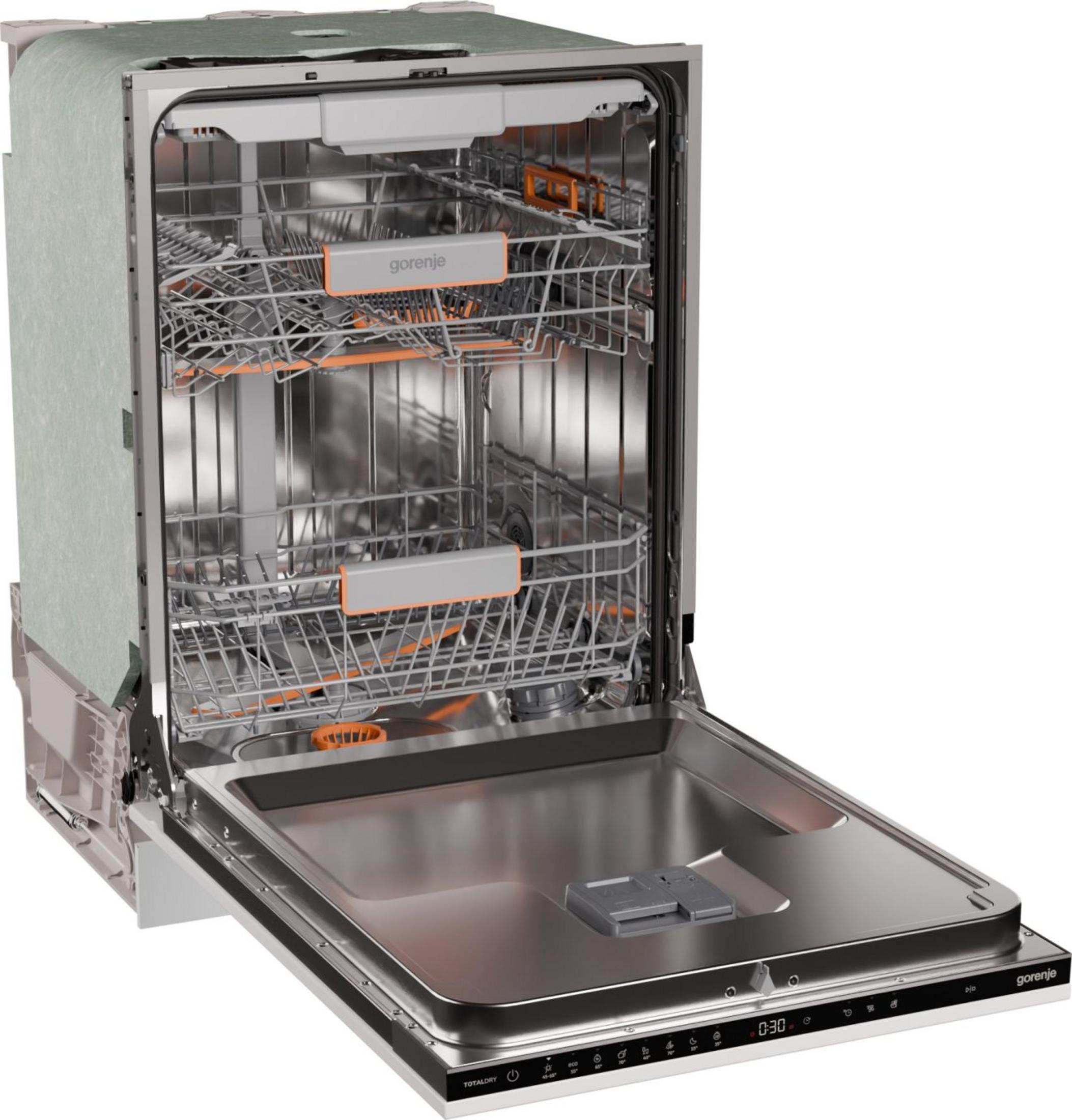 Otwarta zmywarka pokazuje wewnętrzne kosze z pomarańczowymi akcentami. Wnętrze i drzwi ze stali nierdzewnej, dolne sterowanie.