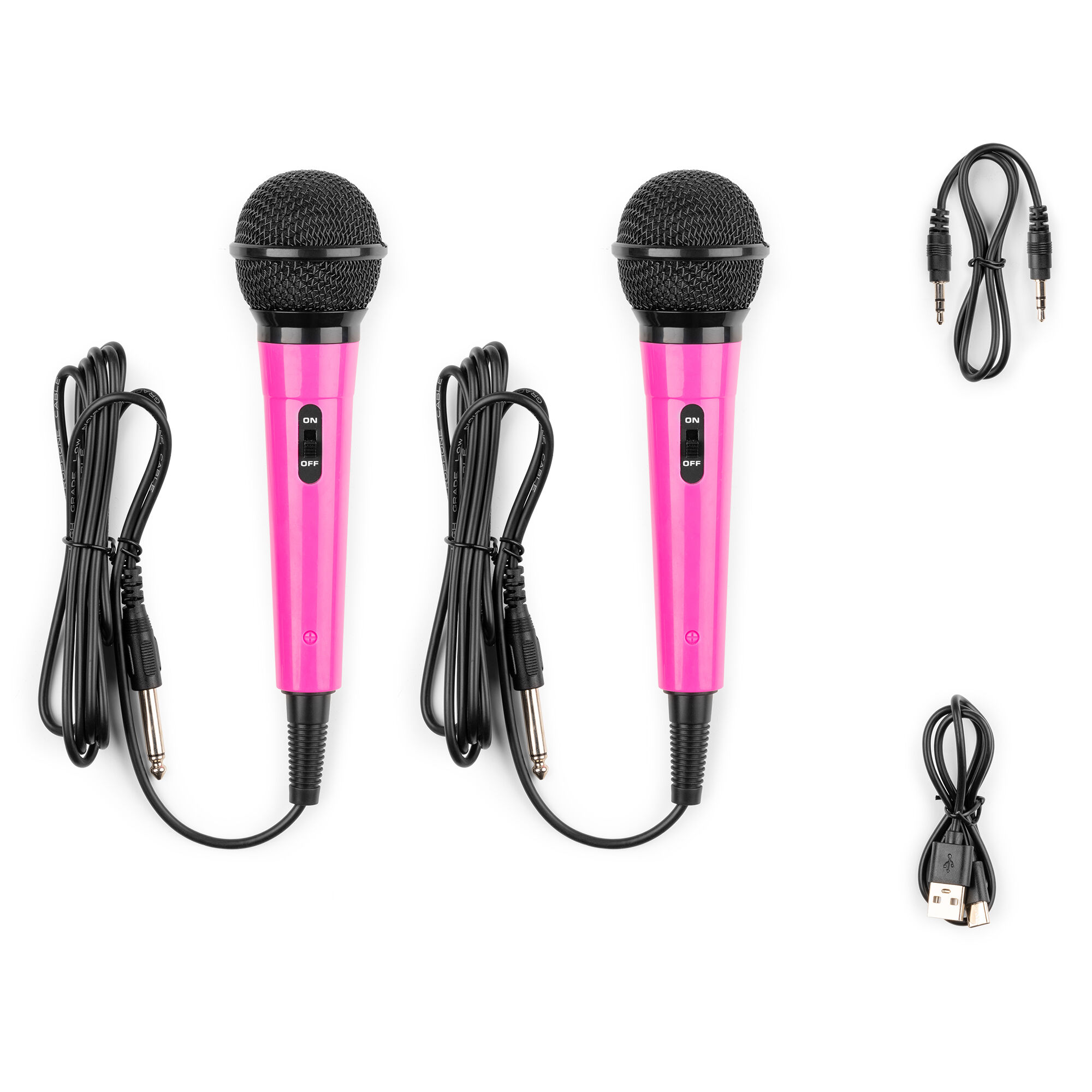 Dos micrófonos rosas con cabezales de malla negra, cables negros y un juego de cables negros y un cable USB sobre fondo blanco.