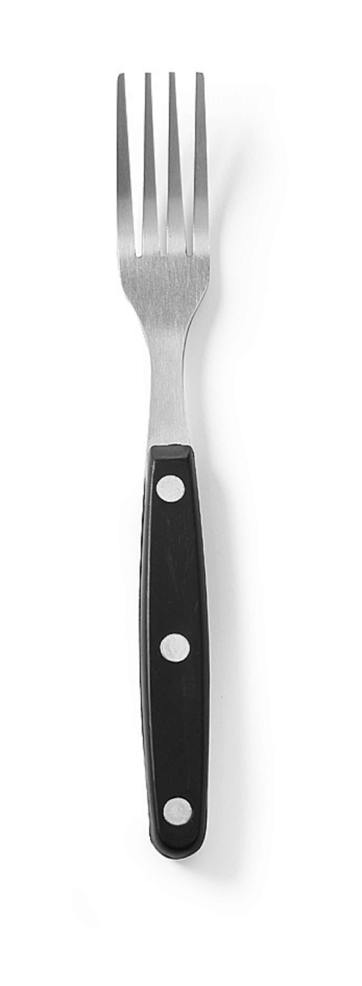 Una forchetta in acciaio inossidabile con quattro rebbi. Ha un manico nero con tre punti bianchi, su sfondo bianco.