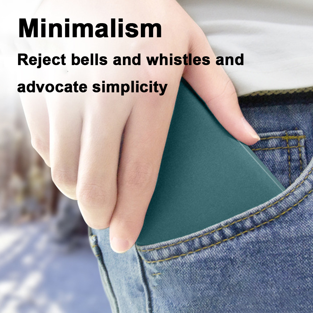 Eine Hand legt ein tealfarbenes Rechteck in eine Jeans-Tasche. Text: 'Minimalismus: Ablehnung von Schnickschnack, Einfachheit befürworten'.