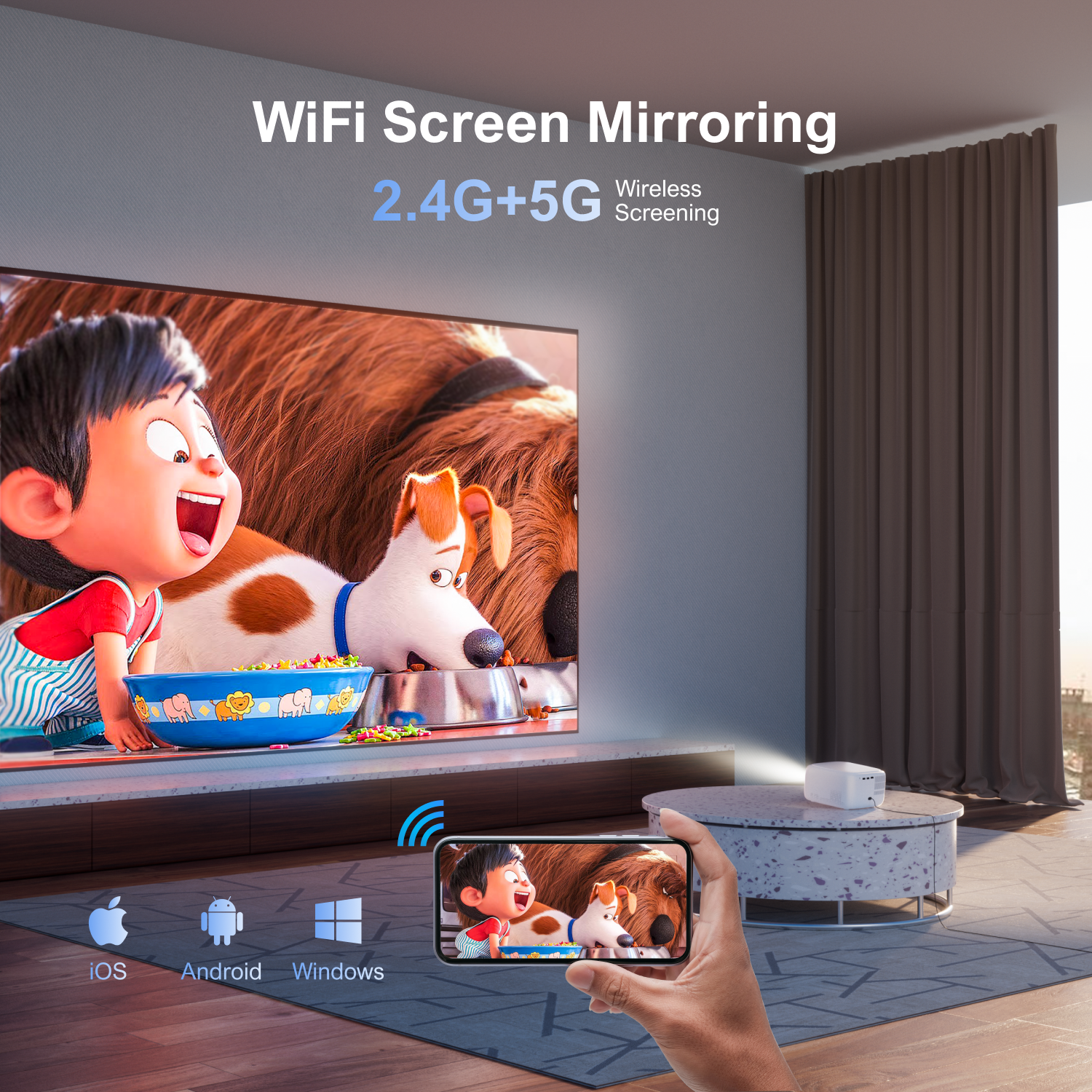 Ekran odzwierciedla scenę z kreskówki z telefonu. Projektor stoi na stole. Tekst: WiFi Screen Mirroring 2.4G+5G Wireless Screening.