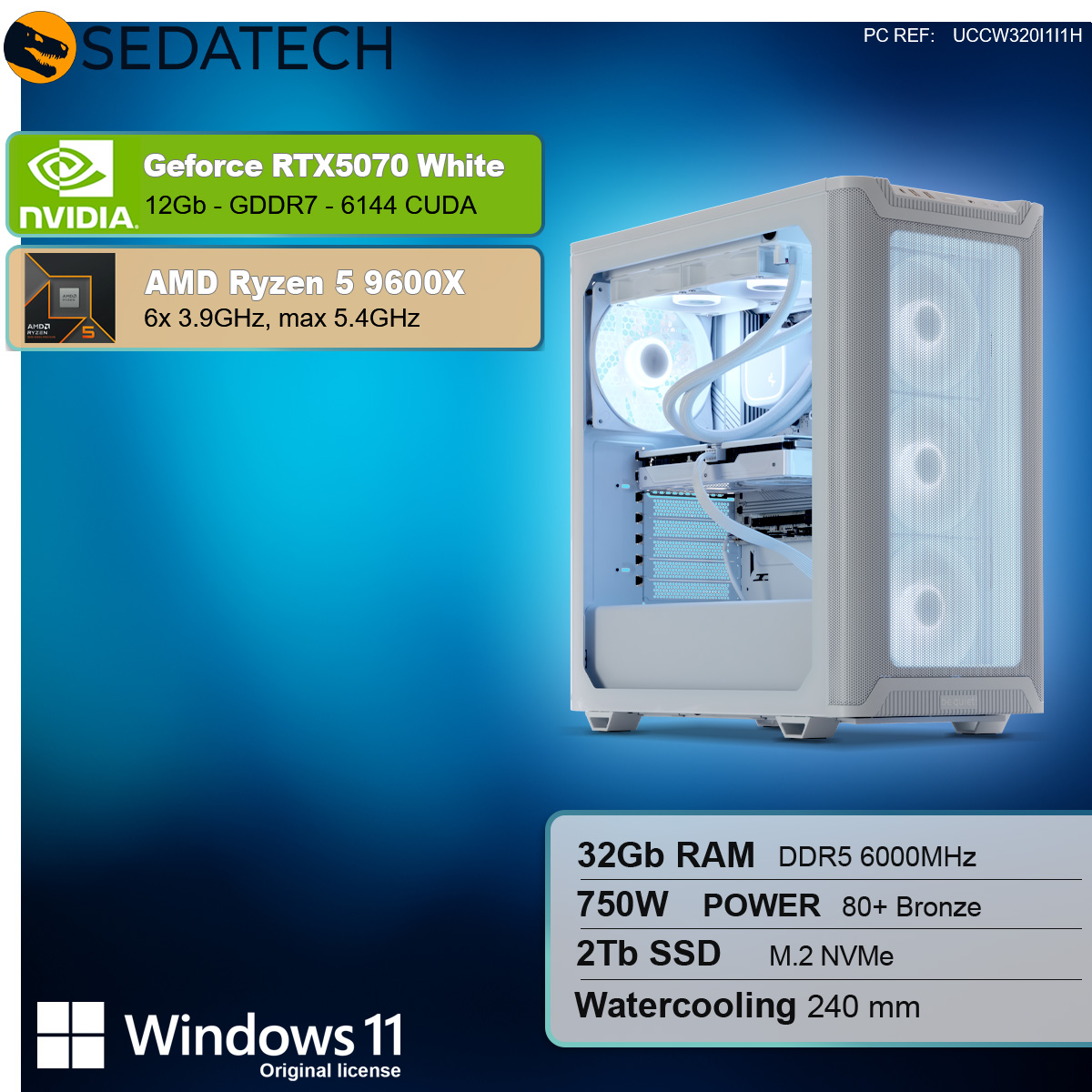 Un case per PC bianco è illuminato di blu. Dettagli componenti: RTX 5070, Ryzen 5 9600X, 32 GB RAM, 2 TB SSD, Windows 11.