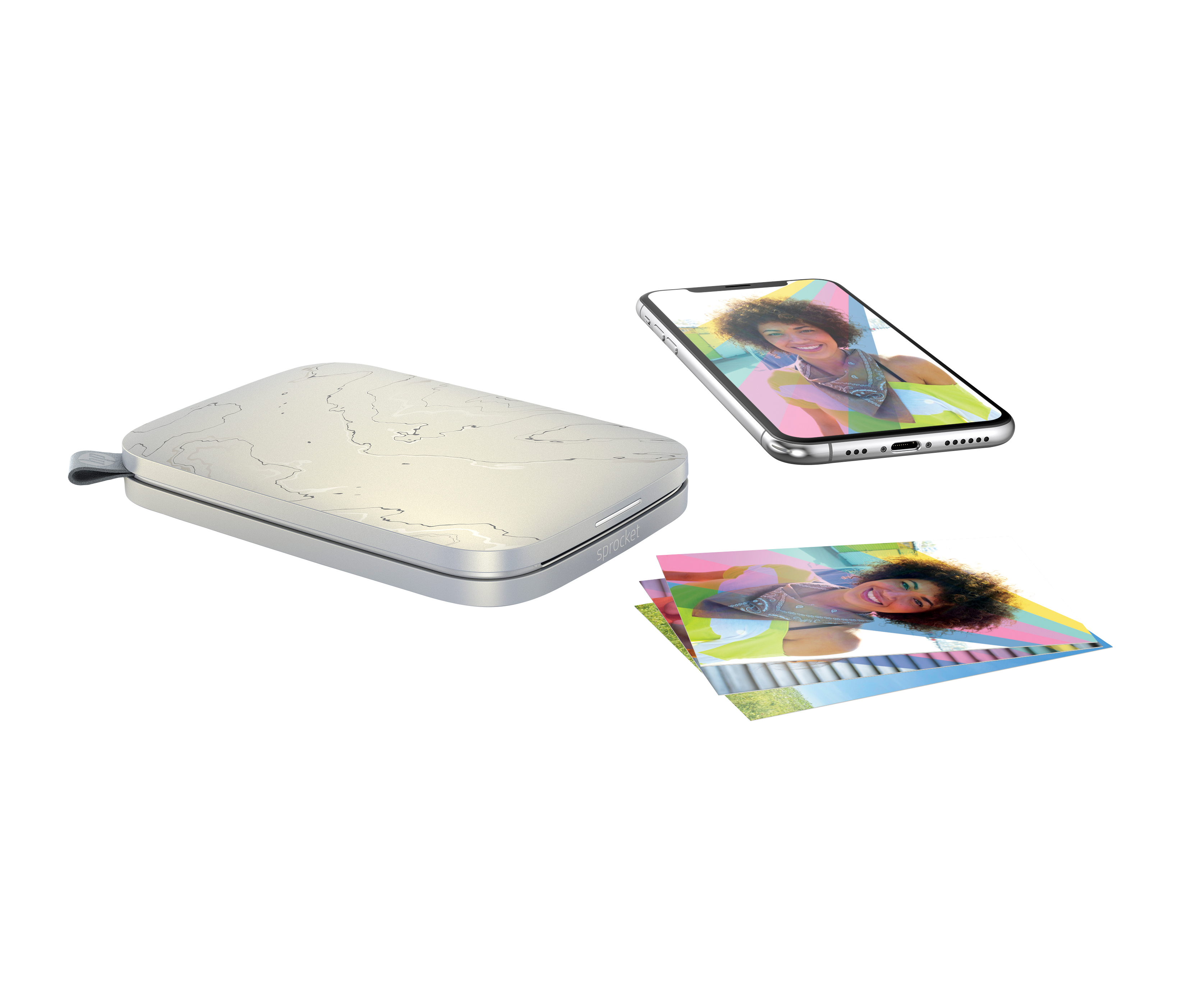 Drukarka, telefon i dwa zdjęcia na białym tle. Zdjęcia przedstawiają kobietę.