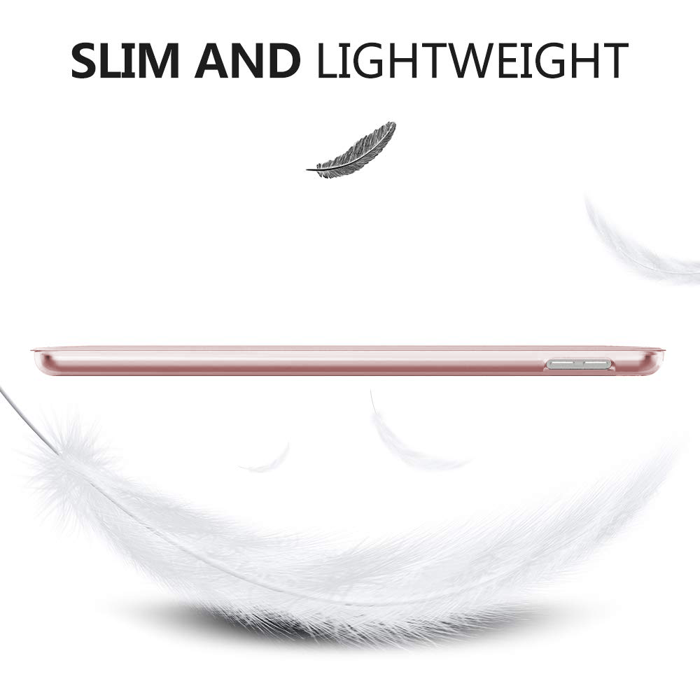 Schlanke, leichte rosa iPad-Hülle mit Federakzenten, die ihr leichtes Design hervorheben.