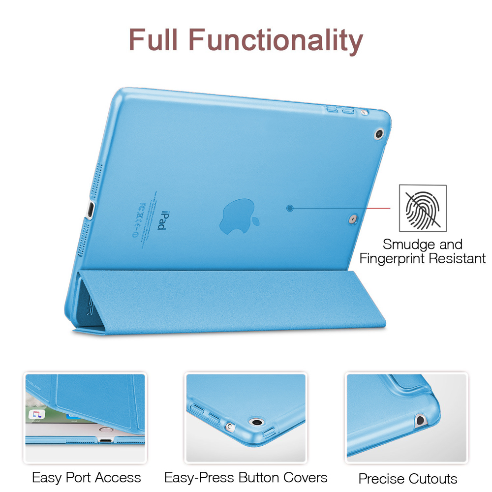 Ein hellblaues iPad befindet sich in einer hellblauen Hülle und hat einen schmutz- und fingerabdruckresistenten Bildschirm.