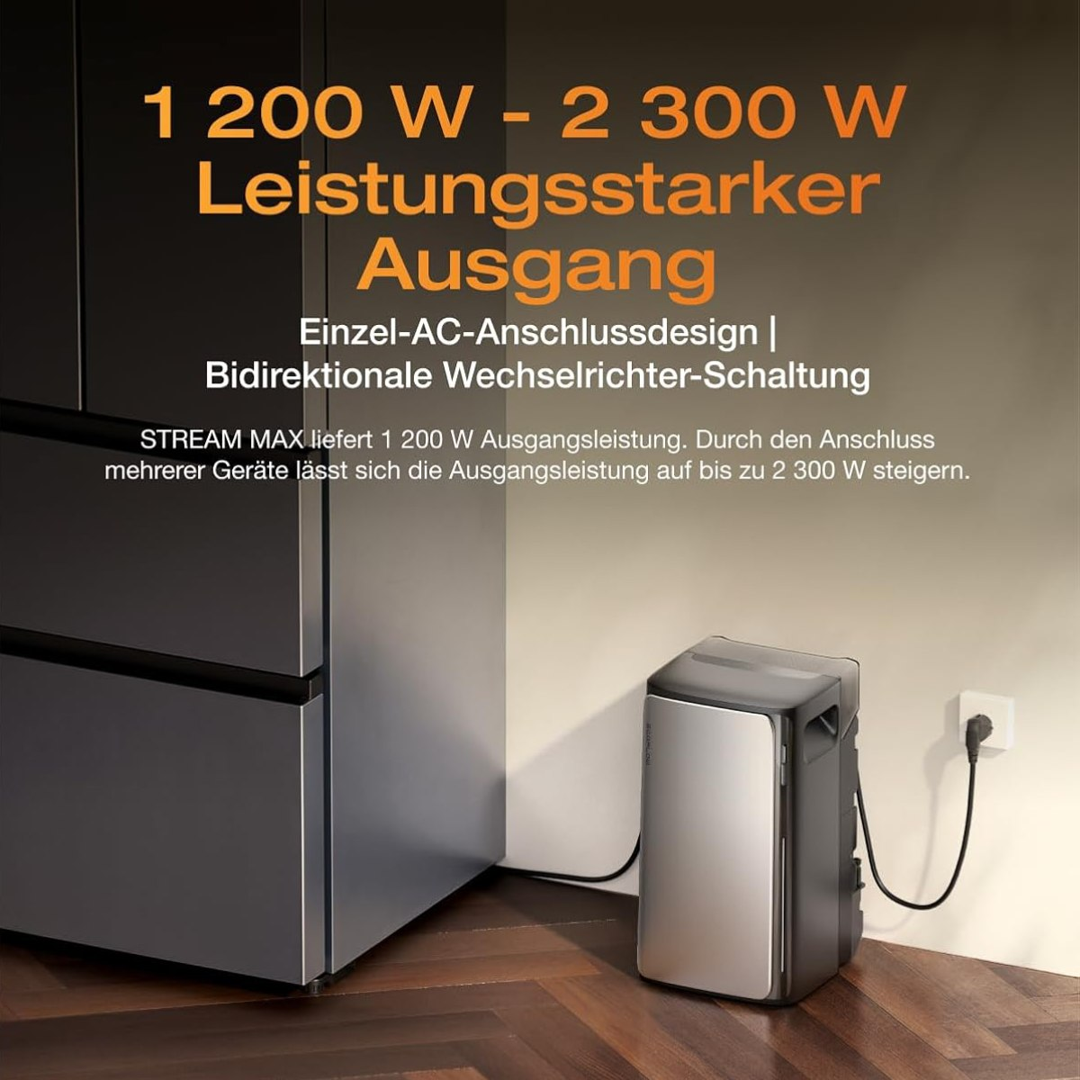 Eine modulare Powerstation neben einer Steckdose, die ihre hohe Ausgangsleistung und ihr Design hervorhebt.