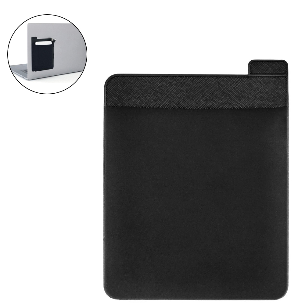 Eine schwarze Tasche ist an einem grauen Tablet befestigt. Die Tasche besteht aus einem strukturierten Material im oberen Teil.
