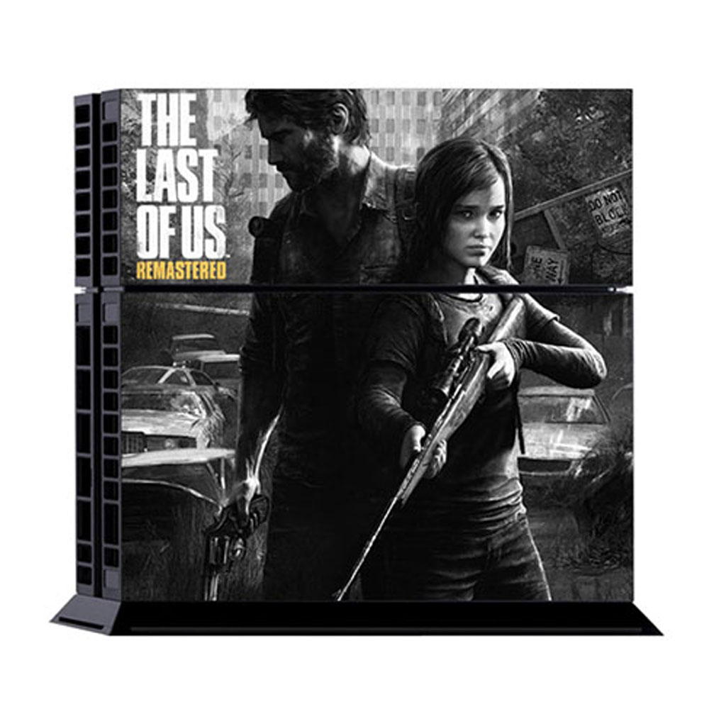 Eine PlayStation 4-Konsole mit einem "The Last of Us"-Design.