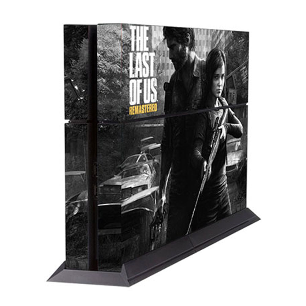 Eine PlayStation 4-Konsole mit einem "The Last of Us"-Design.