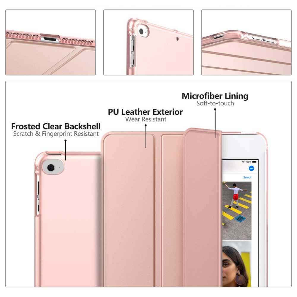 Nahaufnahmen eines rosa iPads in einer Hülle. Die Hülle hat eine klare Rückseite und eine Faltabdeckung.