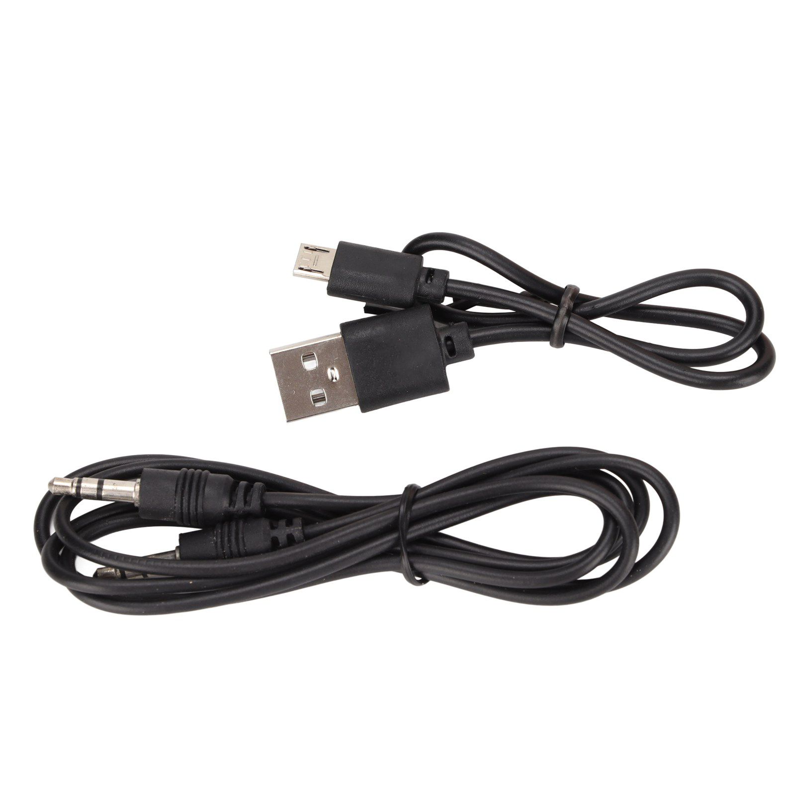 Zwei schwarze Kabel, eines mit einem USB-Anschluss, auf einem weißen Hintergrund.