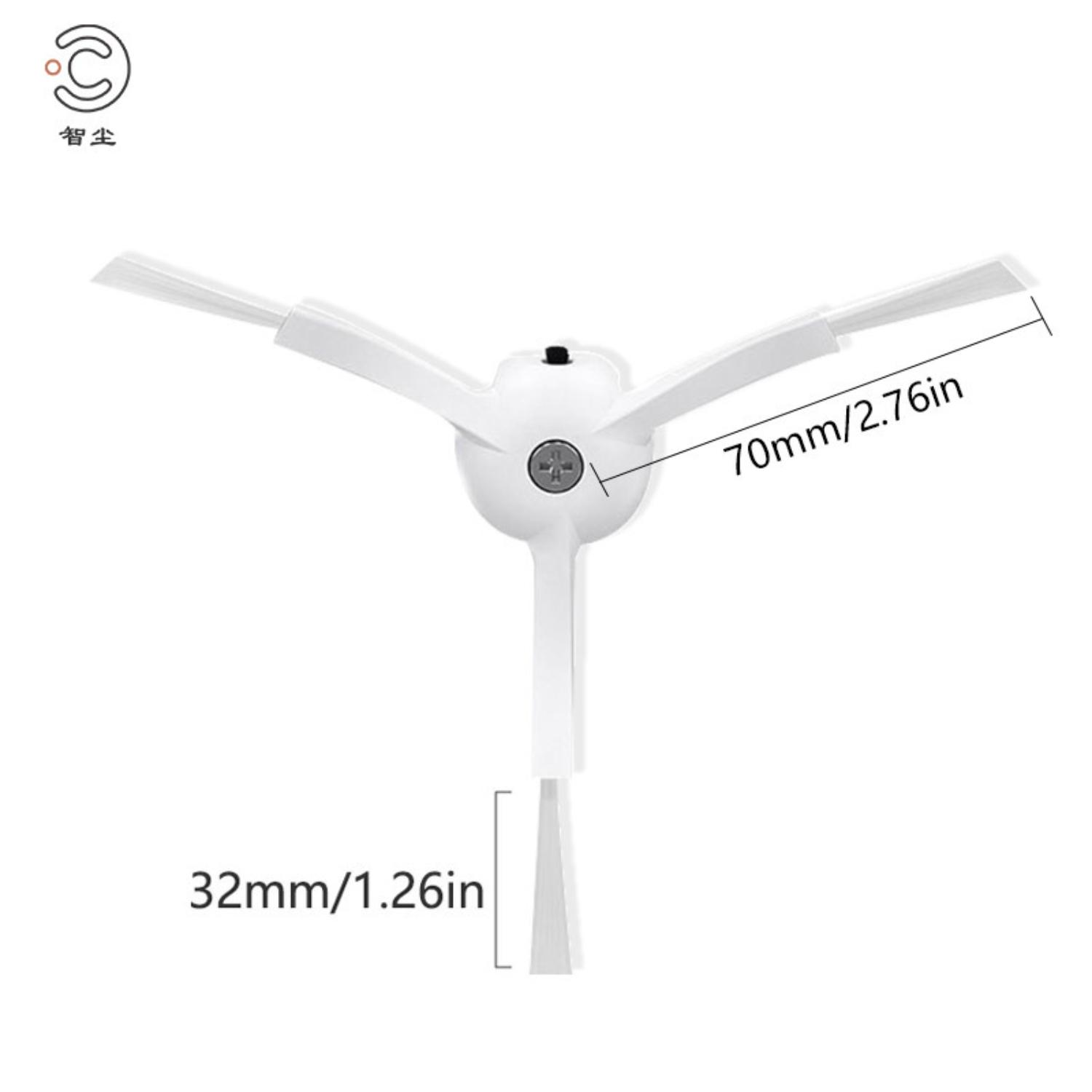 Weiße Roboter-Staubsaugerbürste mit drei Armen. Abmessungen: 70 mm breit und 32 mm lang.