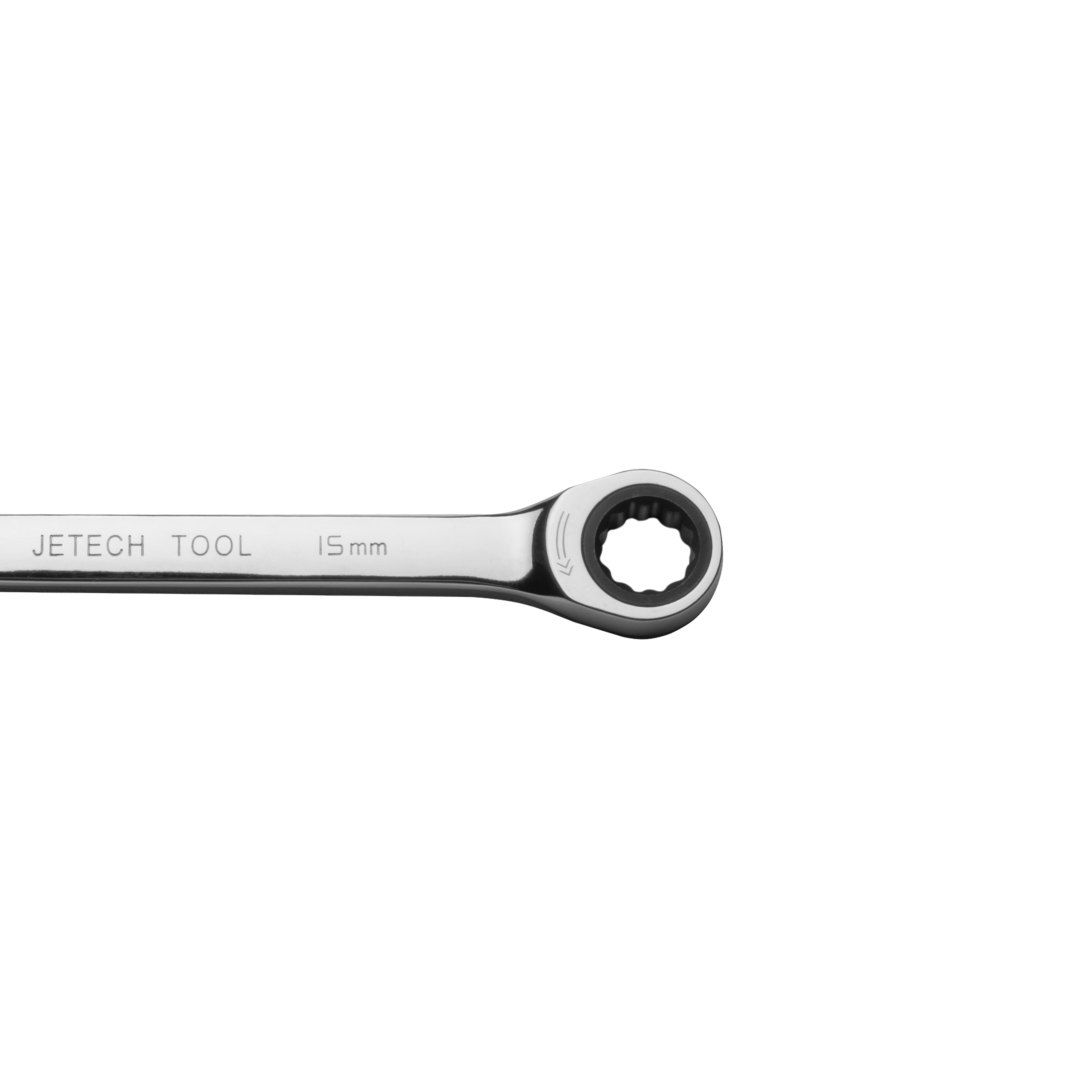 Una chiave inglese argentata da 15 mm con estremità a cricchetto su uno sfondo bianco.