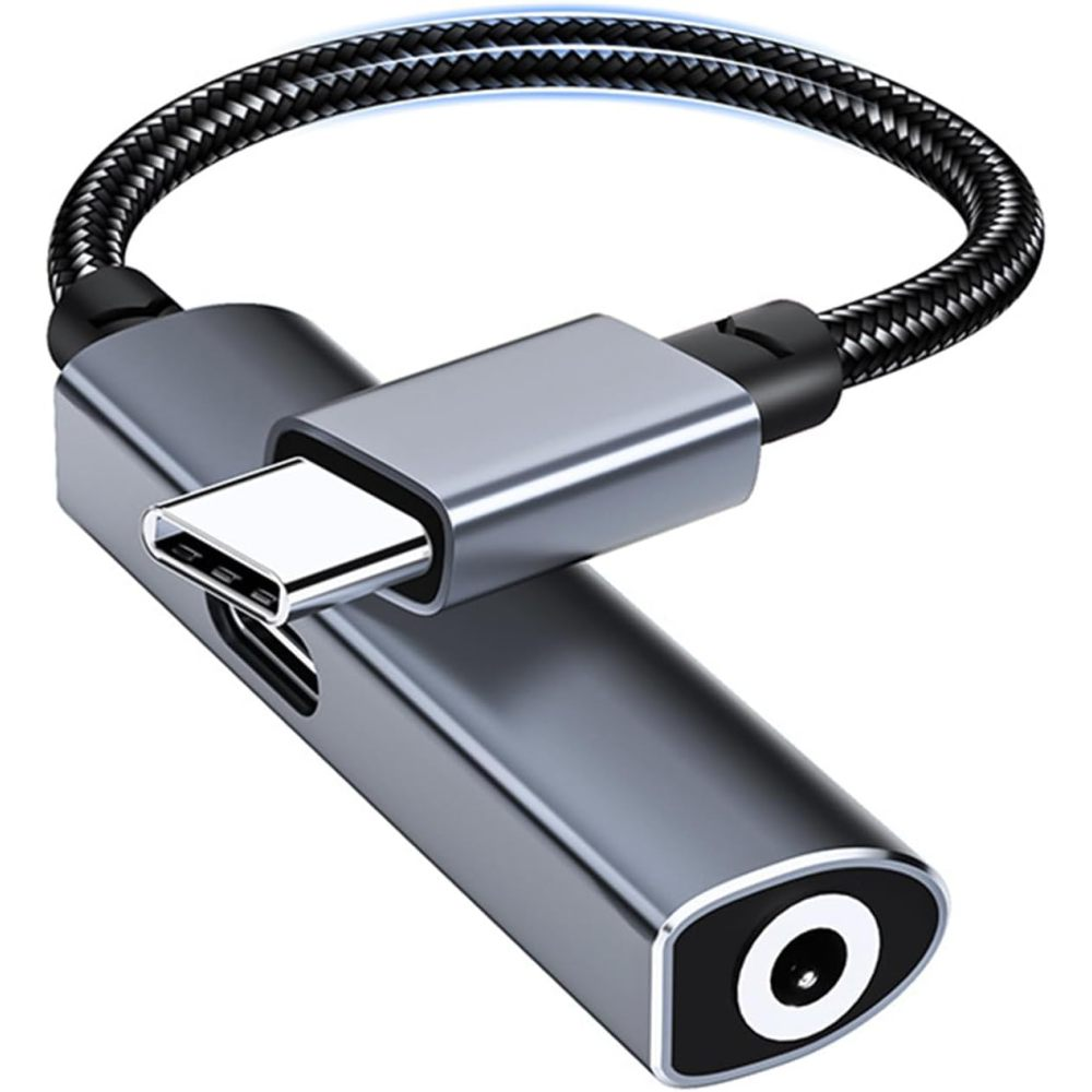 Ein grauer USB-C-auf-Kopfhöreranschluss-Adapter mit einem geflochtenen schwarzen Kabel.