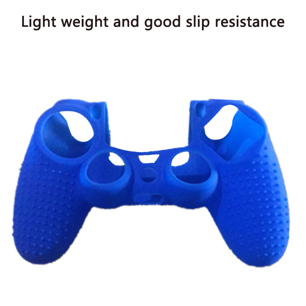 Eine blaue Silikonhülle für einen Gamecontroller, isoliert auf einem weißen Hintergrund, mit beschreibendem Text.