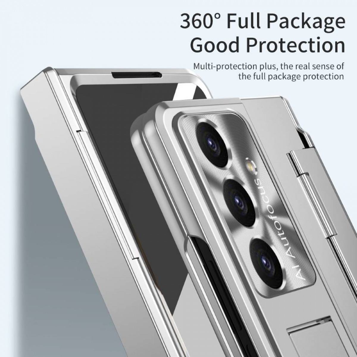 Silberne Handyhülle auf weißer Oberfläche, mit drei Kameralinsen. Text: 360° Full Package Good Protection.