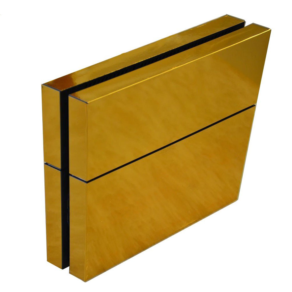 Eine goldene Playstation 4-Konsole auf einem weißen Hintergrund, die in einem Winkel gezeigt wird.