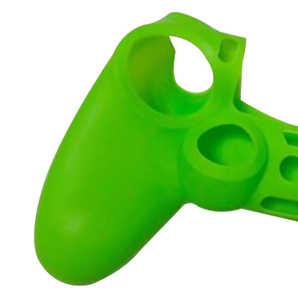 Nahaufnahme einer grünen Gamecontroller-Abdeckung. Zeigt den Griff und die Knopflöcher.