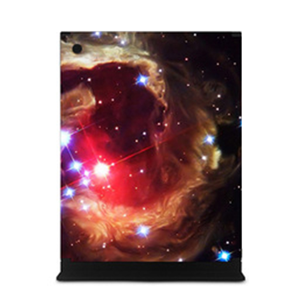 Xbox-Konsolen-Skin mit Galaxy-Thema, vertikal vor einem weißen Hintergrund.