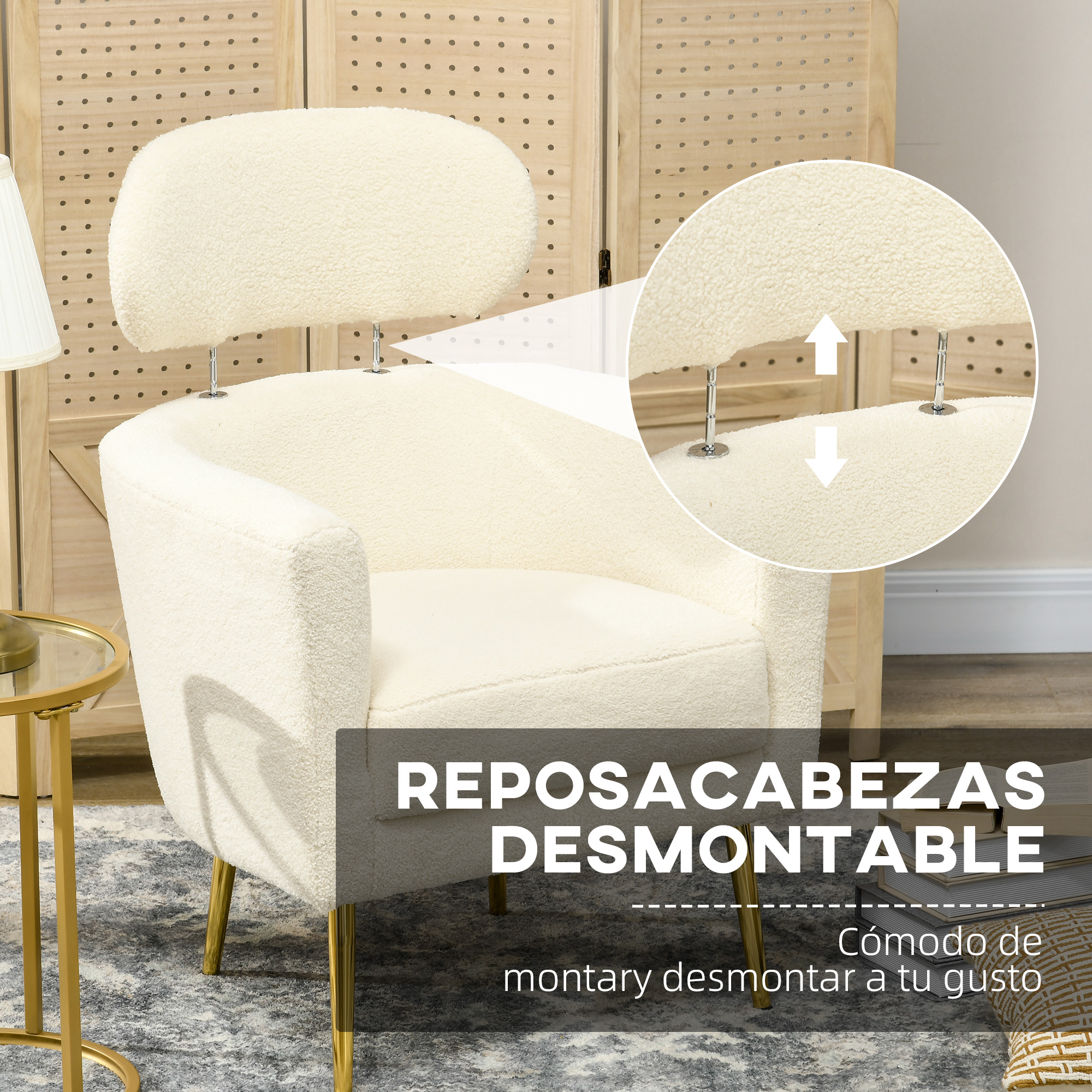 Un sillón de color crema con reposacabezas desmontable y patas doradas, colocado en interiores.