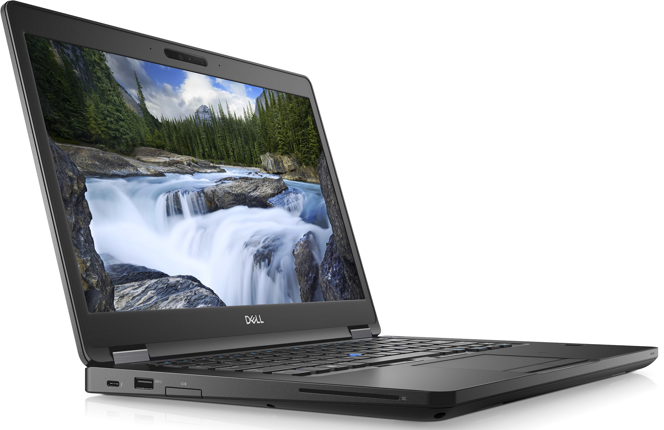 Een zwarte Dell laptop open, met een waterval- en bosscène, gedeeltelijk schuin, op een witte achtergrond.