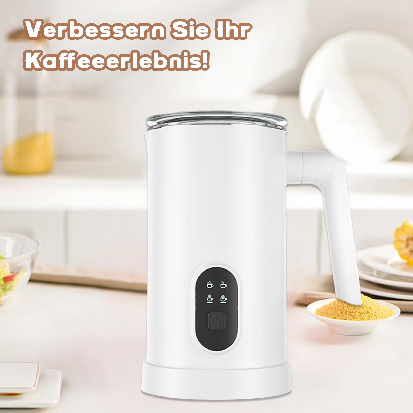 Weißer Milchaufschäumer auf einer weißen Theke mit Küchenutensilien im Hintergrund.