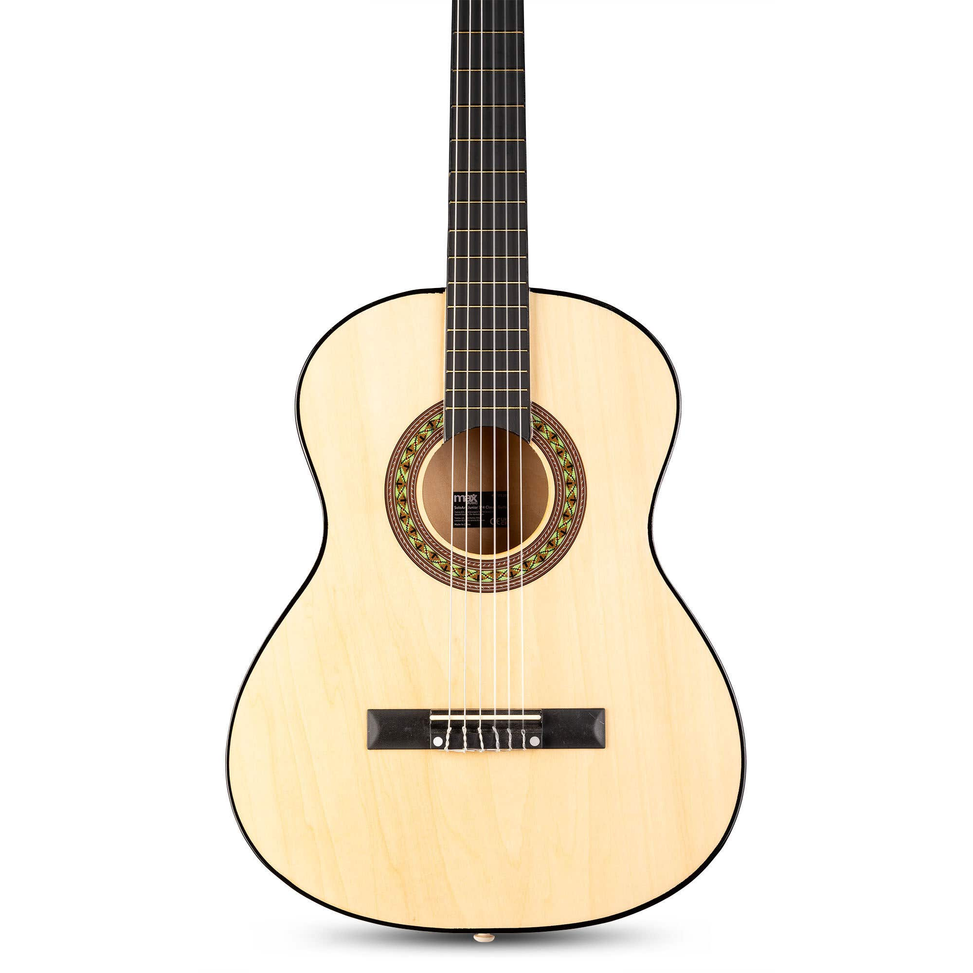 Een klassieke gitaar met een licht houten bovenblad en een donkere houten body.
