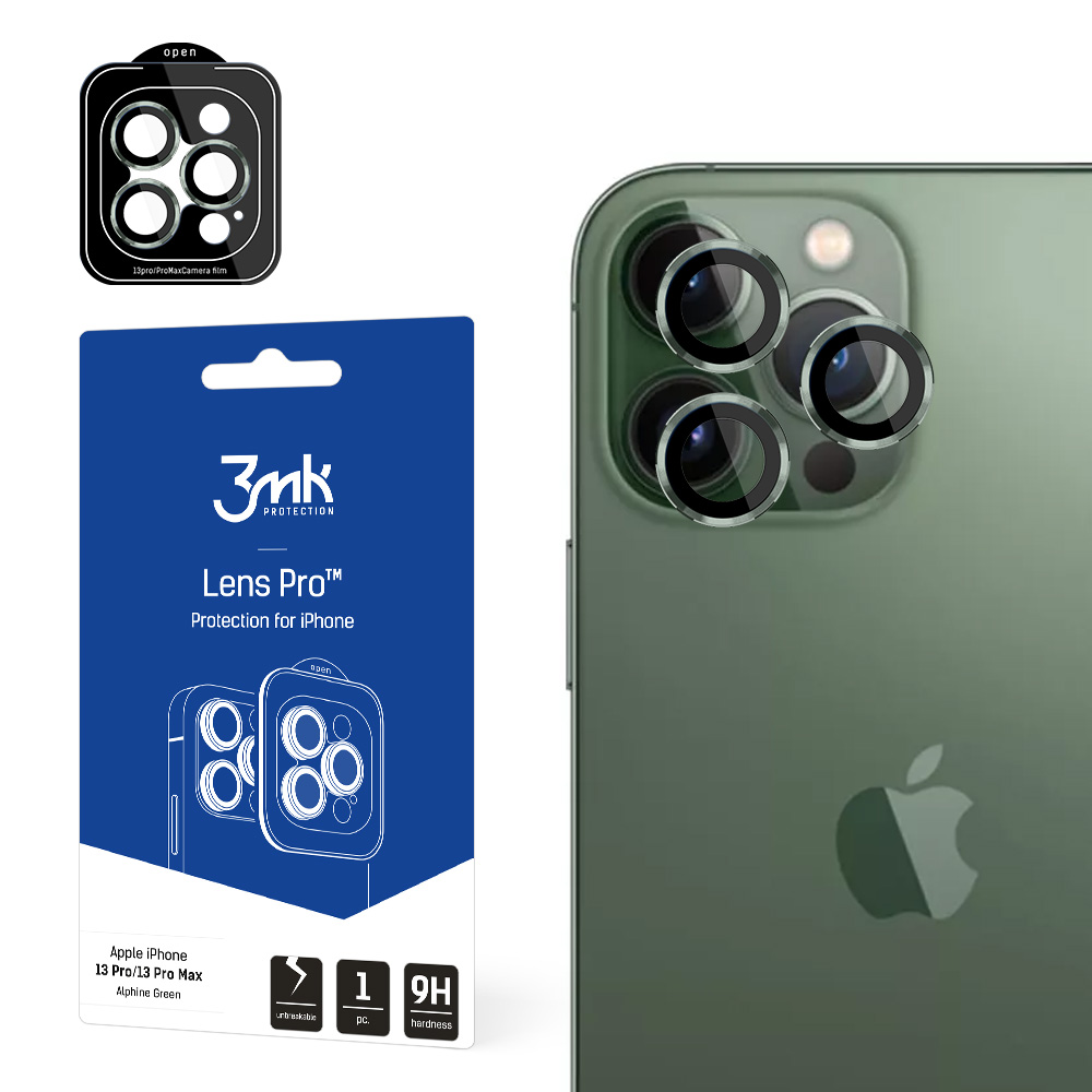 Le protezioni per l'obiettivo di un iPhone 13 Pro/Pro Max vengono mostrate con la confezione e un telefono che mostra le protezioni installate.