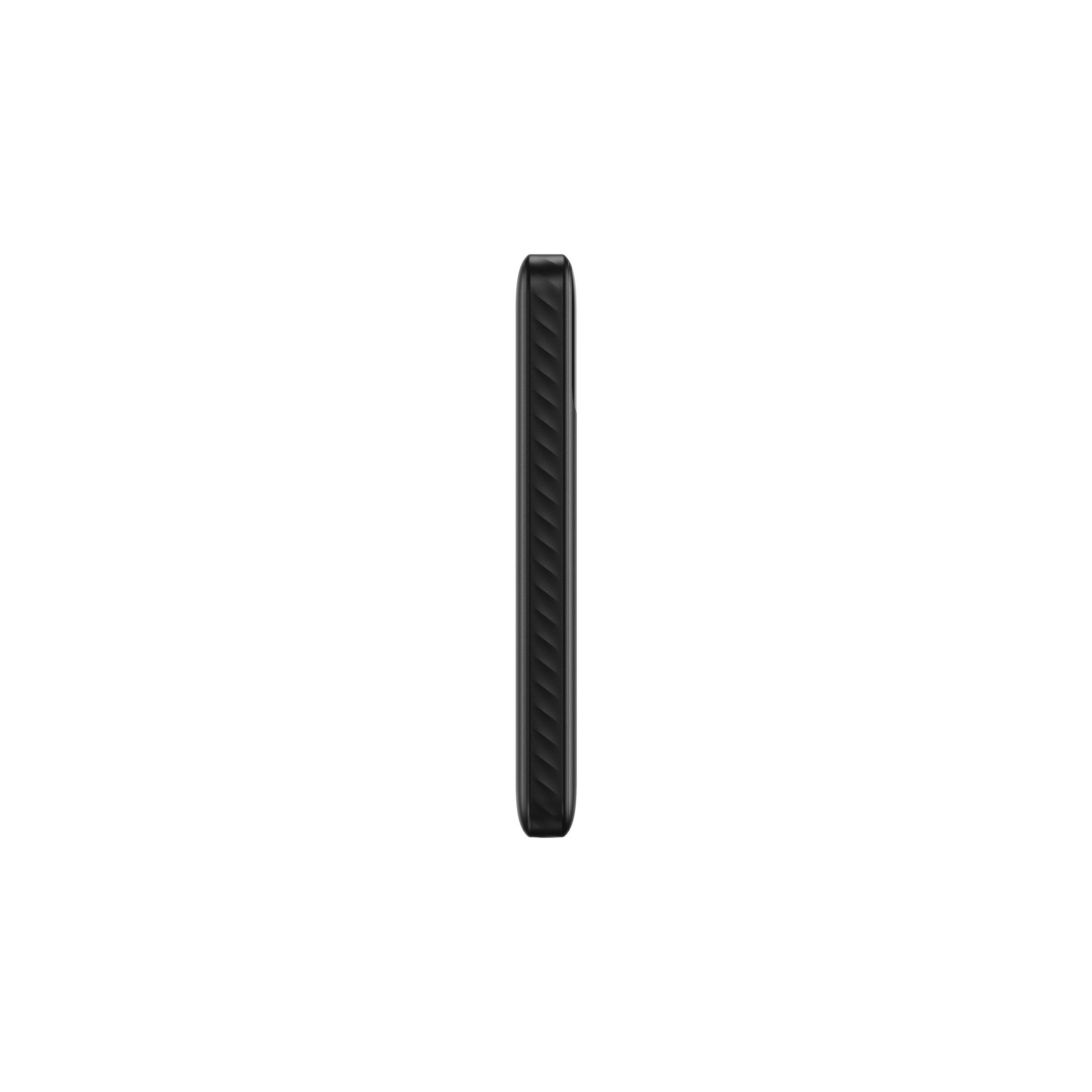 Un power bank nero viene visualizzato verticalmente su uno sfondo bianco.