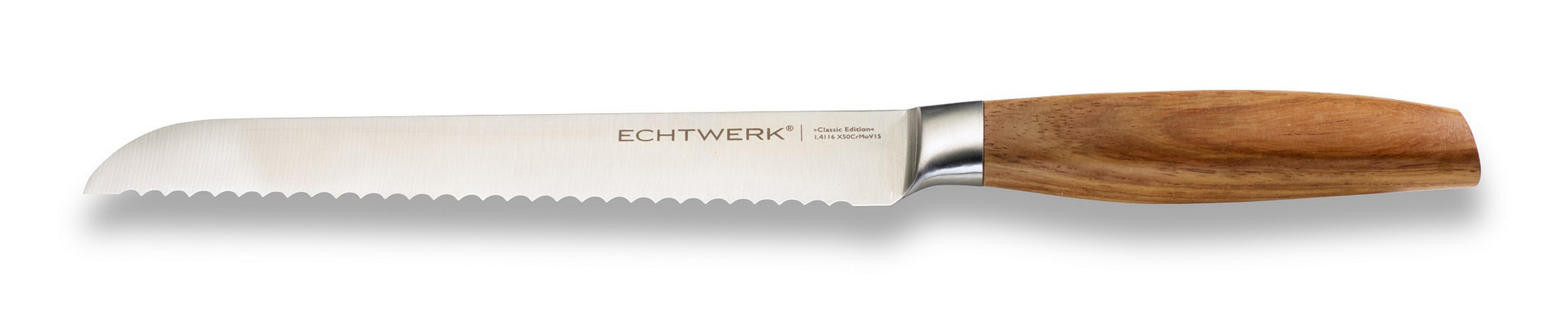 Echtwerk Brotmesser mit Wellenschliff und Holzgriff auf Weiß.