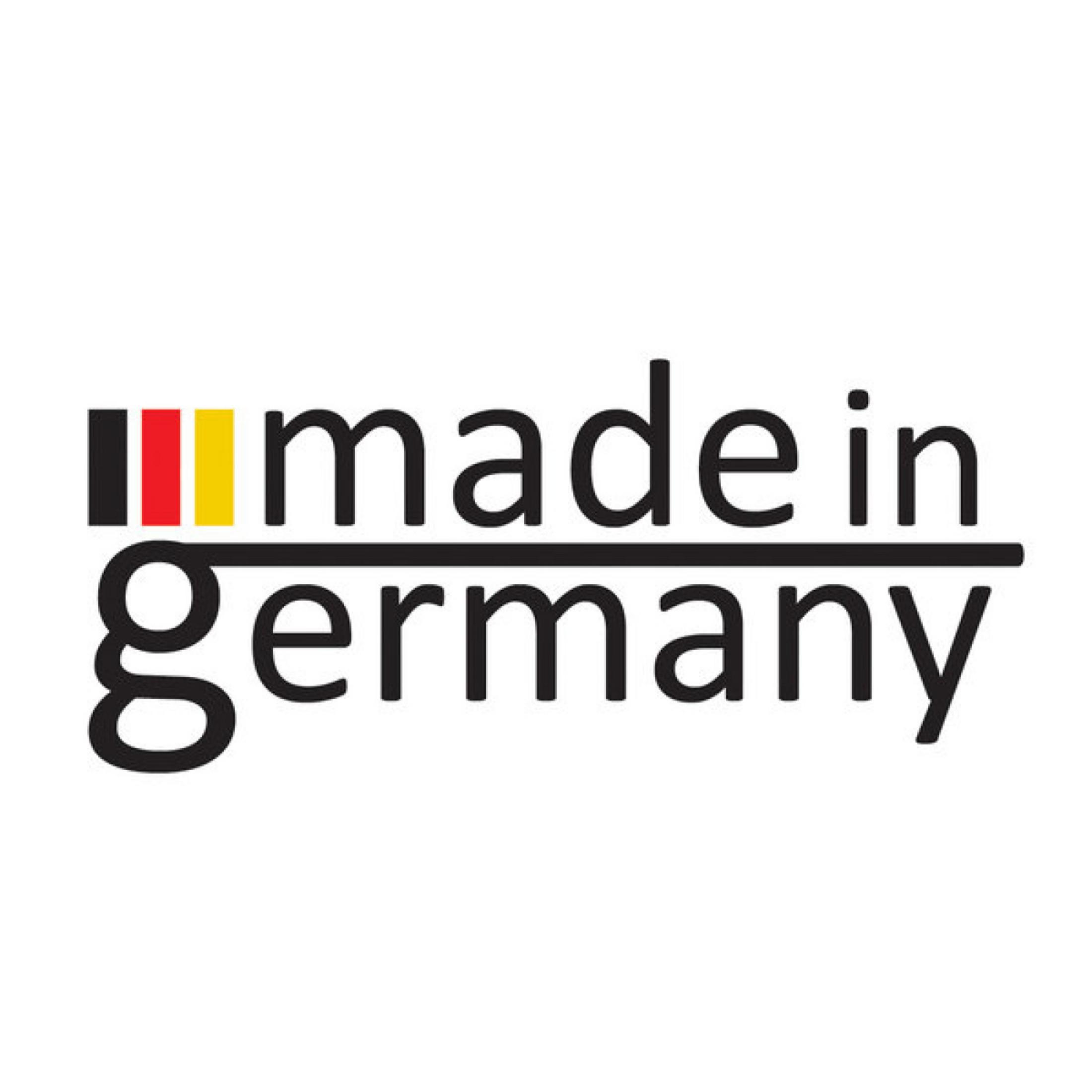 Der Text „made in germany“ mit deutschen Flaggenstreifen auf weißem Hintergrund.
