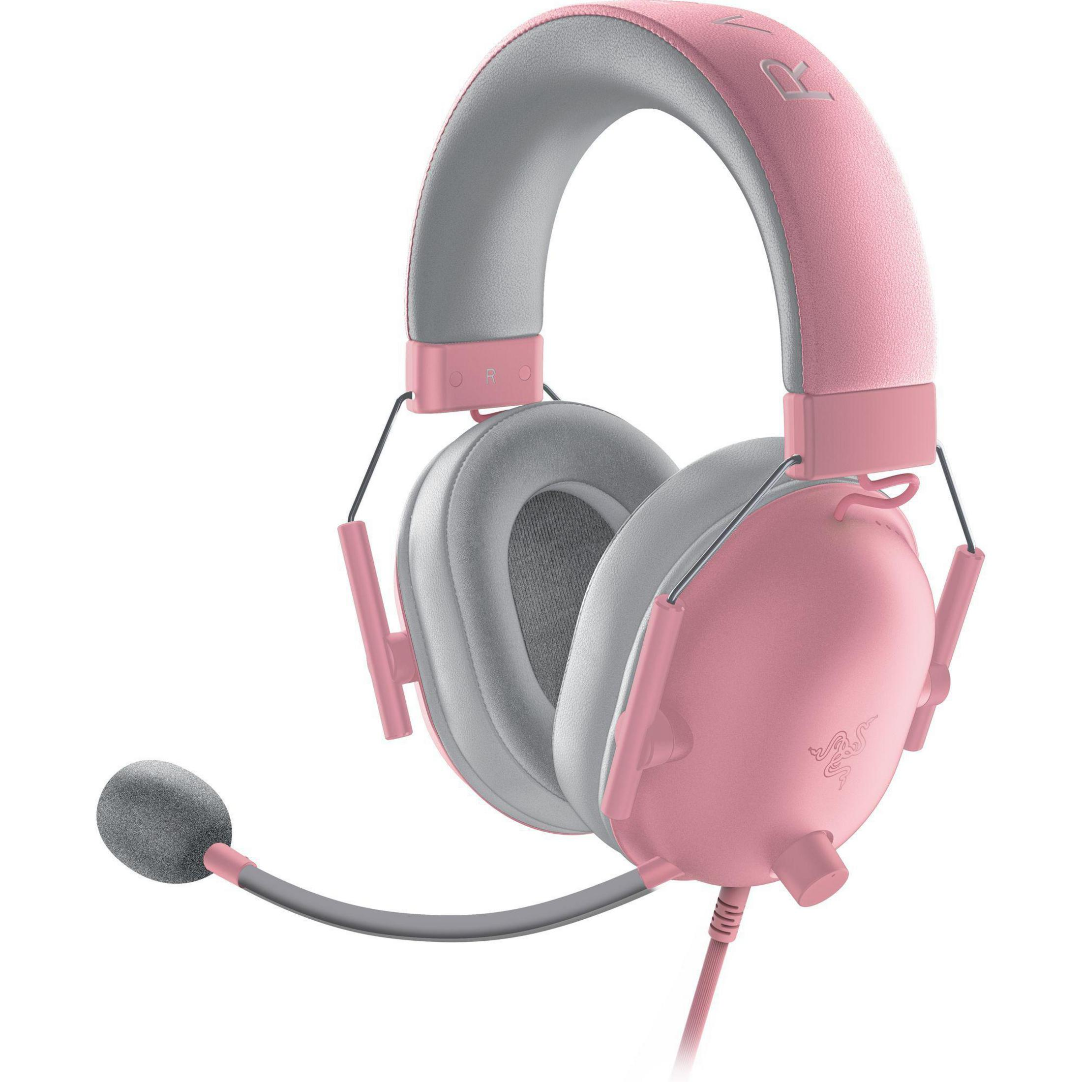 Casque gaming Razer rose et gris avec microphone, isolé sur blanc.