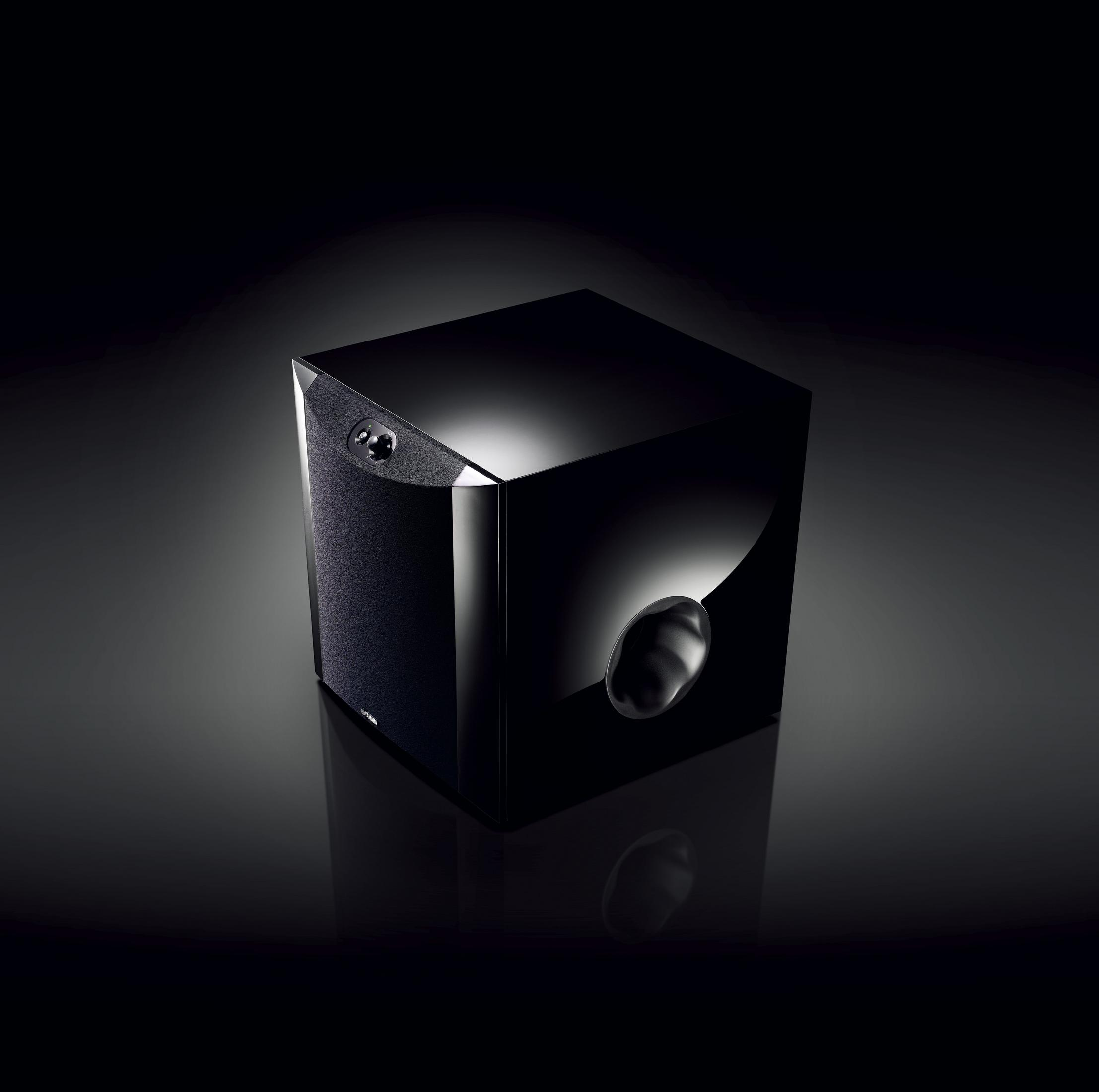 YAMAHA NS-SW300 Subwoofer Siyah