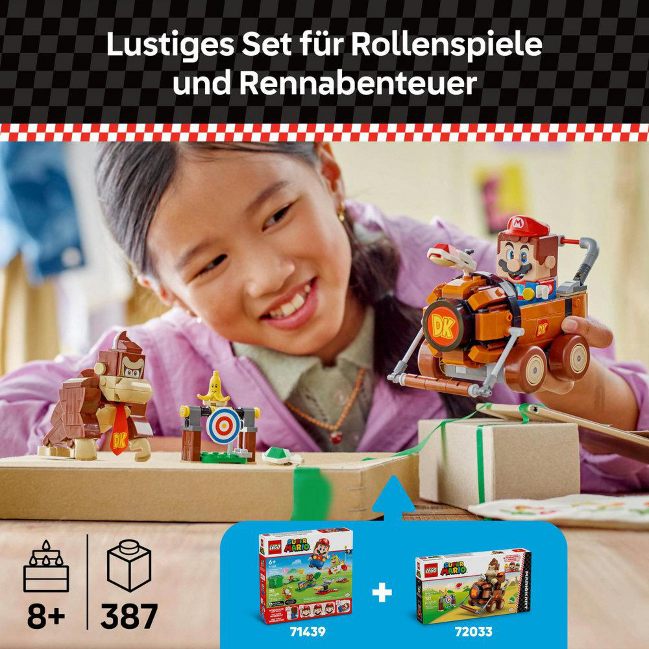 Una niña sonríe a un set Lego Super Mario con Donkey Kong y Mario en un kart.