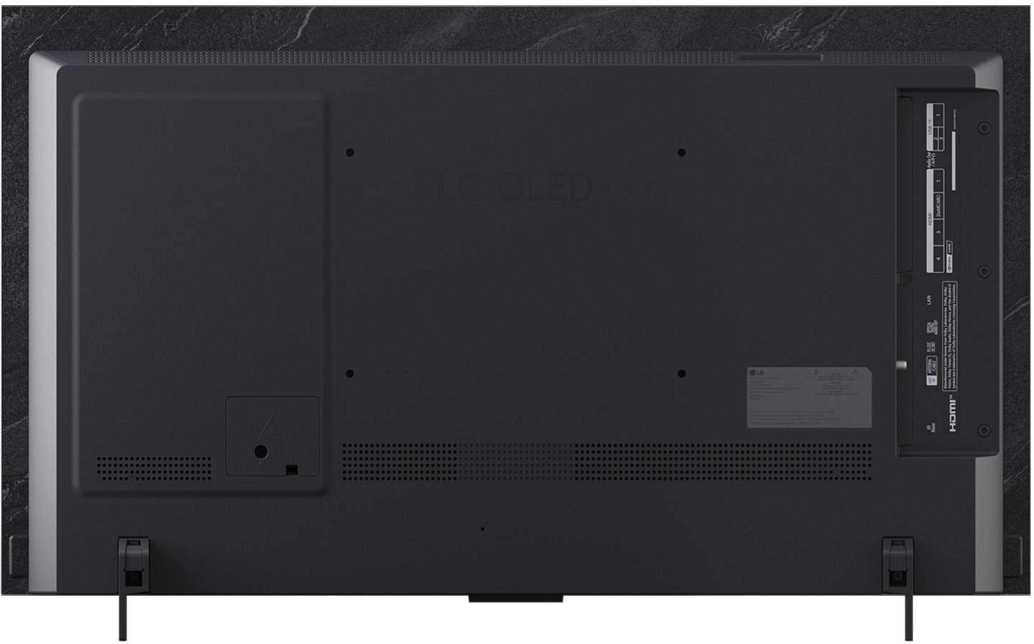 Rückseite eines LG OLED Fernsehers mit Anschlüssen. Die Oberfläche ist dunkelgrau und strukturiert.