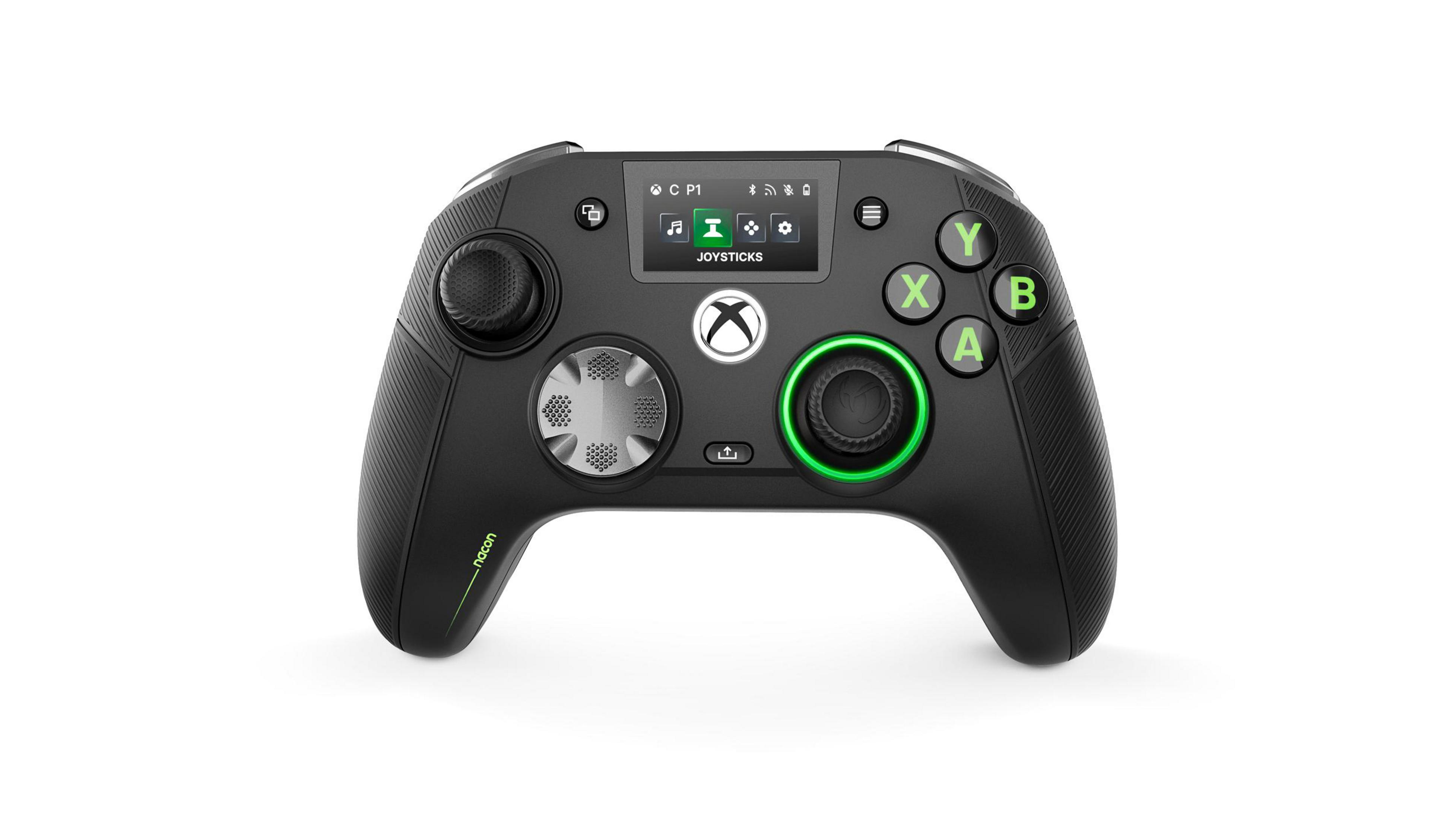 Ein schwarzer Xbox-Controller mit grünen Akzenten und einem zentralen Bildschirm.