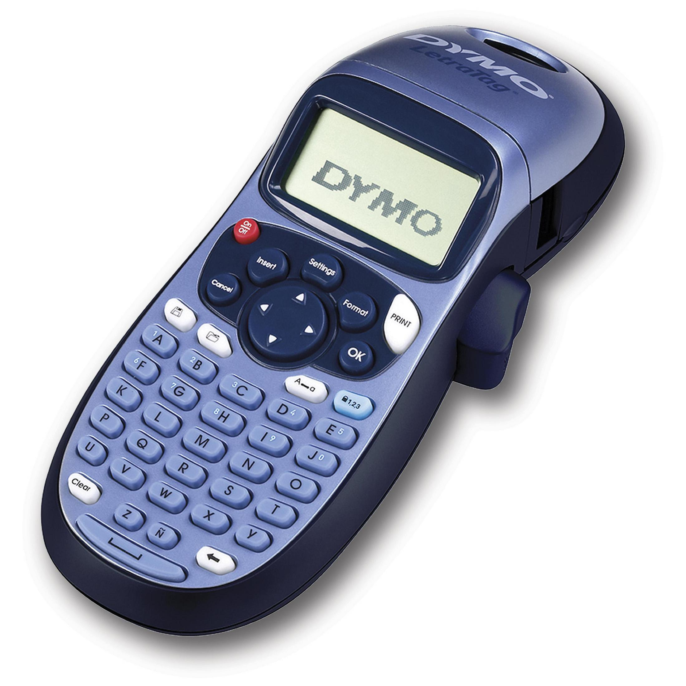 Ein blauer DYMO-Etikettendrucker mit QWERTY-Tastatur auf weißem Hintergrund.