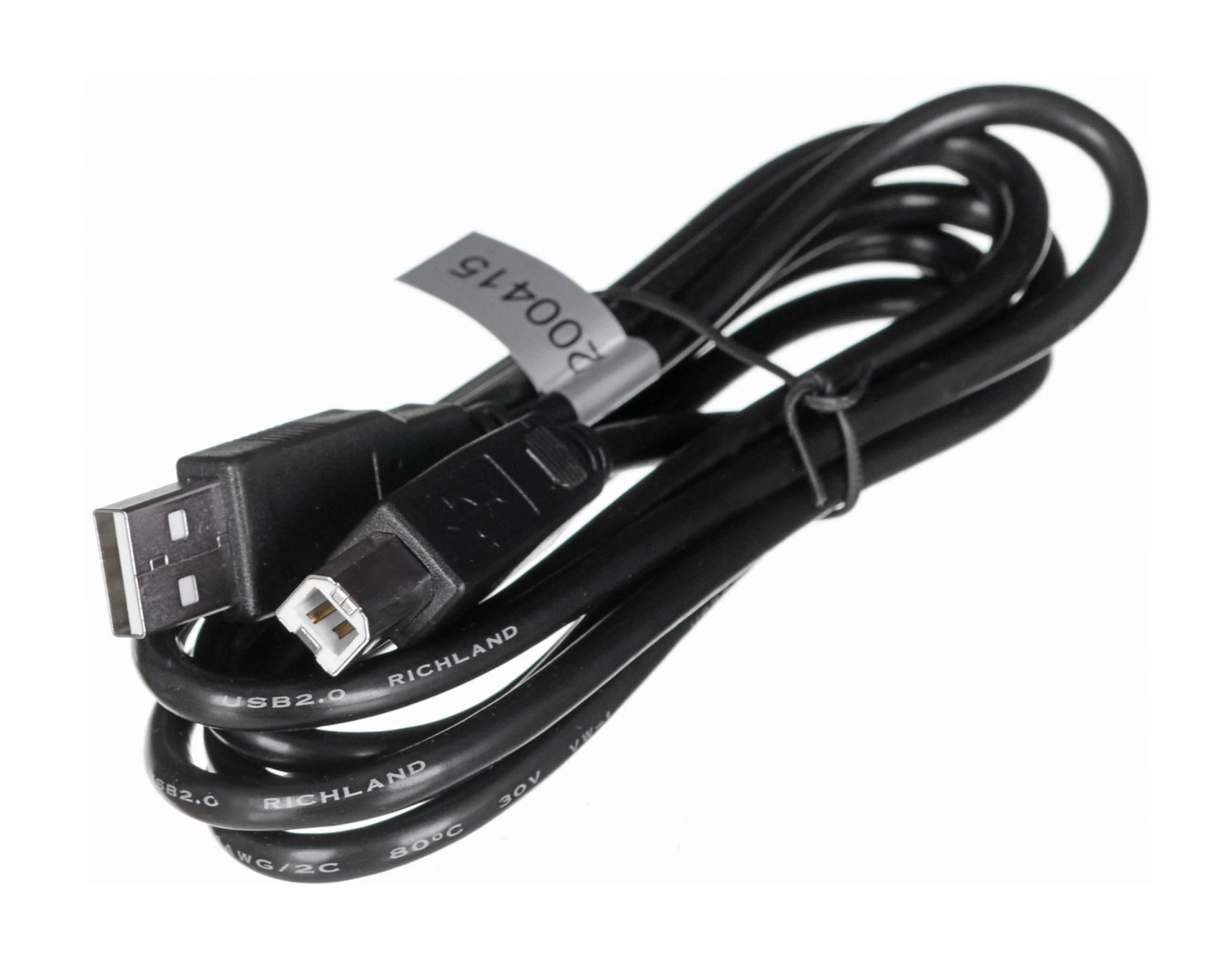 Czarny kabel USB 2.0 z etykietą, zwinięty na białym tle, używany do przesyłania danych i zasilania.