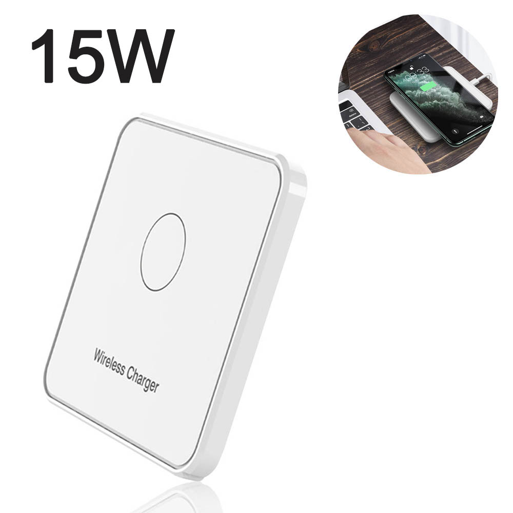 Das Bild zeigt ein weißes 15-W-Wireless-Ladegerät, auf dem ein Telefon aufgeladen wird.