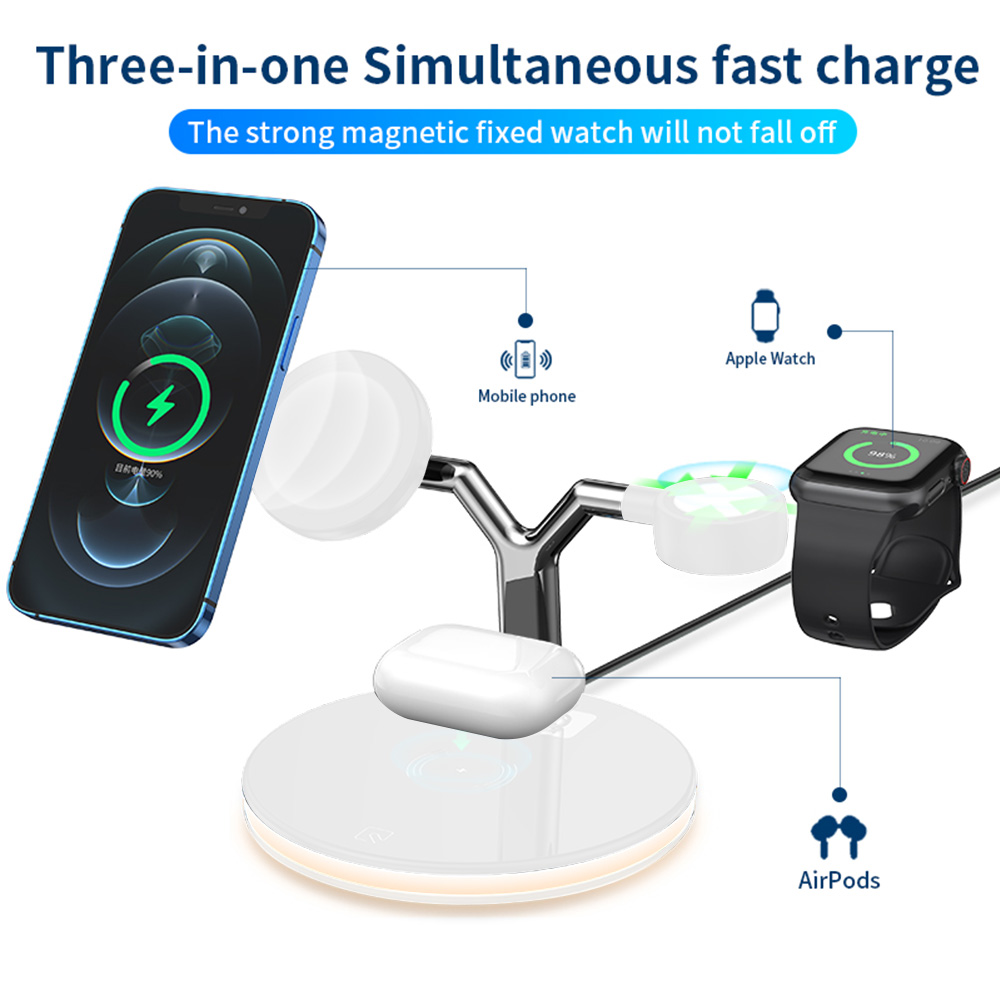 Ein 3-in-1-Wireless-Ladegerät mit einem Telefon, einer Uhr und Ohrhörern, die gleichzeitig auf einer weißen Basis geladen werden.