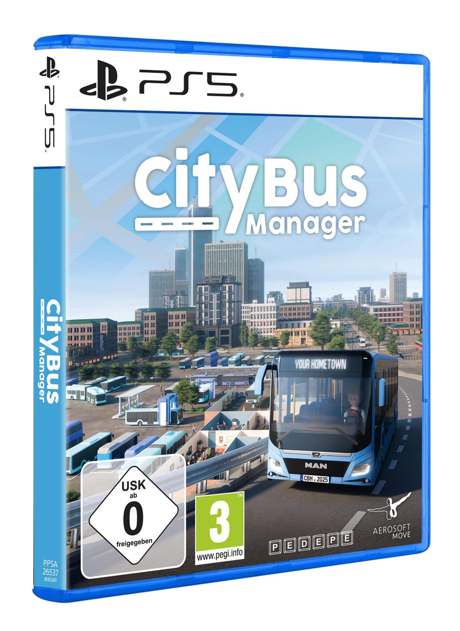 City Bus Manager PS5-Spielcover mit einem blauen Bus, der vor einem Stadthintergrund fährt.