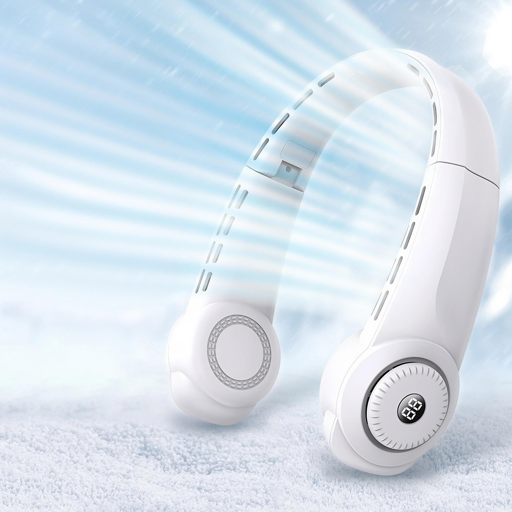 Ein weißer Nackenventilator wird mit Luftströmen vor einem verschneiten Hintergrund gezeigt.