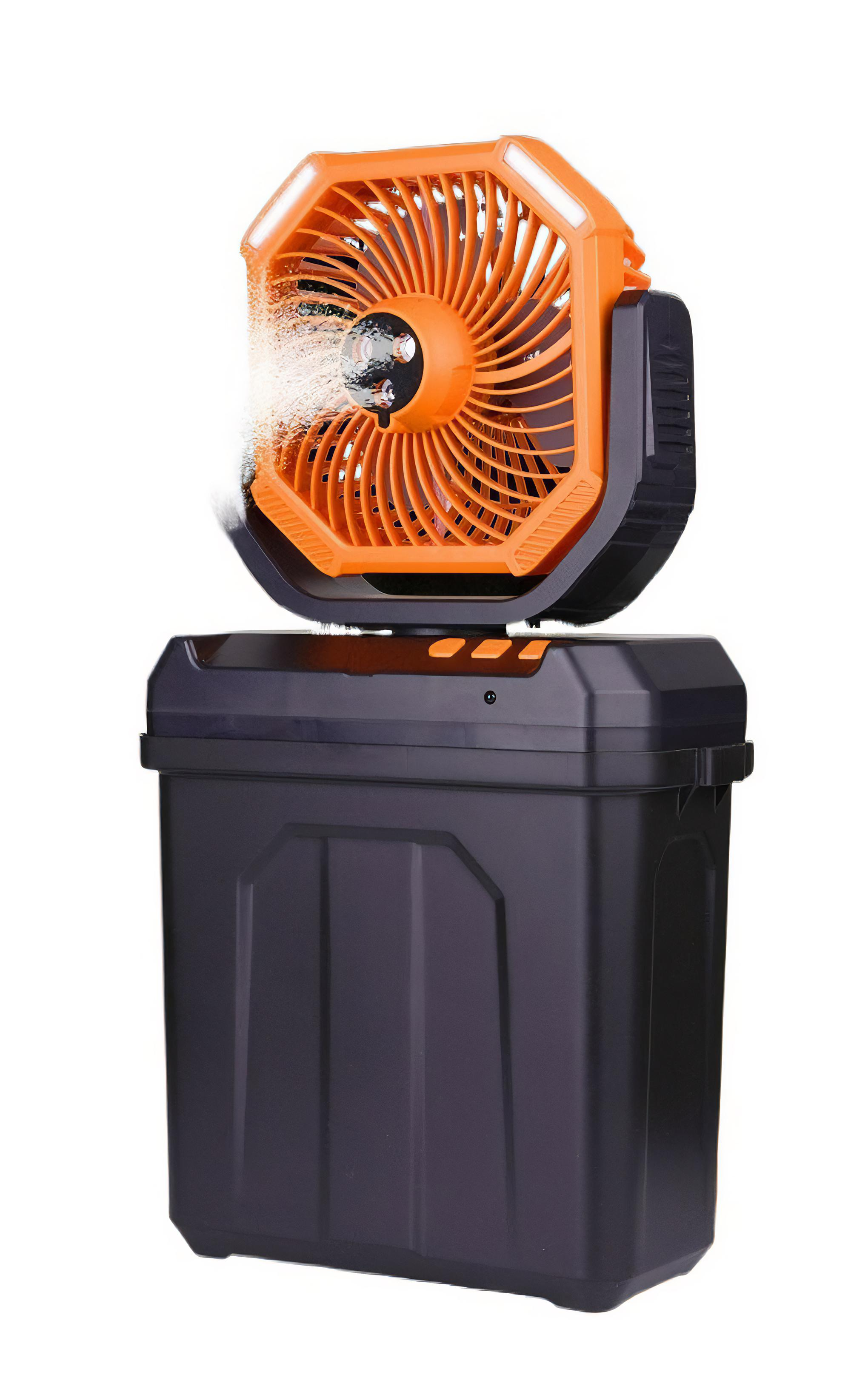 Ein orangefarbener, tragbarer Ventilator mit Lichtern sprüht Nebel.