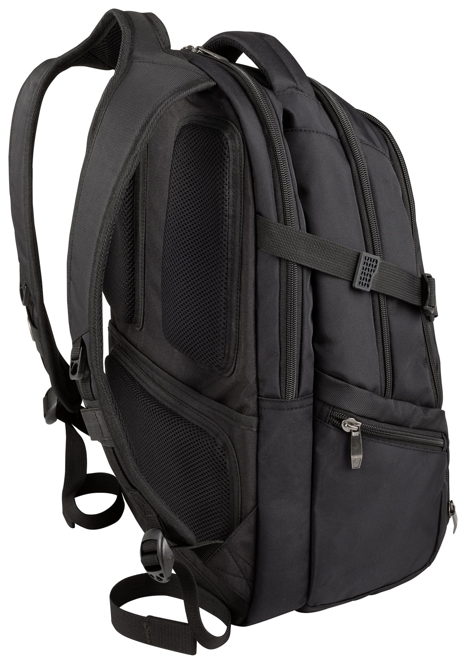 Ein schwarzer Rucksack mit verstellbaren Trägern und mehreren Reißverschlussfächern, isoliert auf weißem Hintergrund.