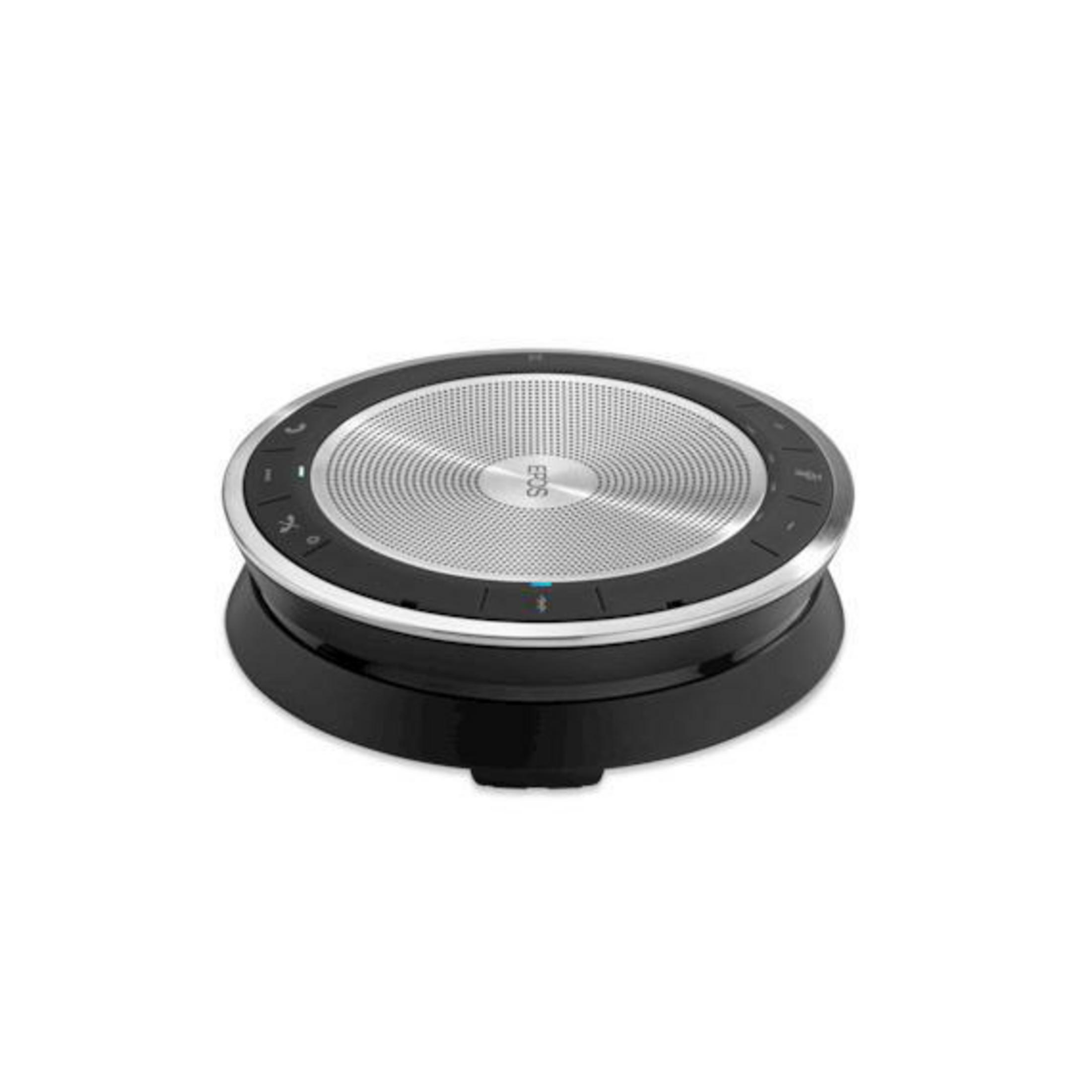 Un vivavoce EPOS rotondo, argentato e nero è posizionato su uno sfondo bianco, mostrando il suo design elegante.