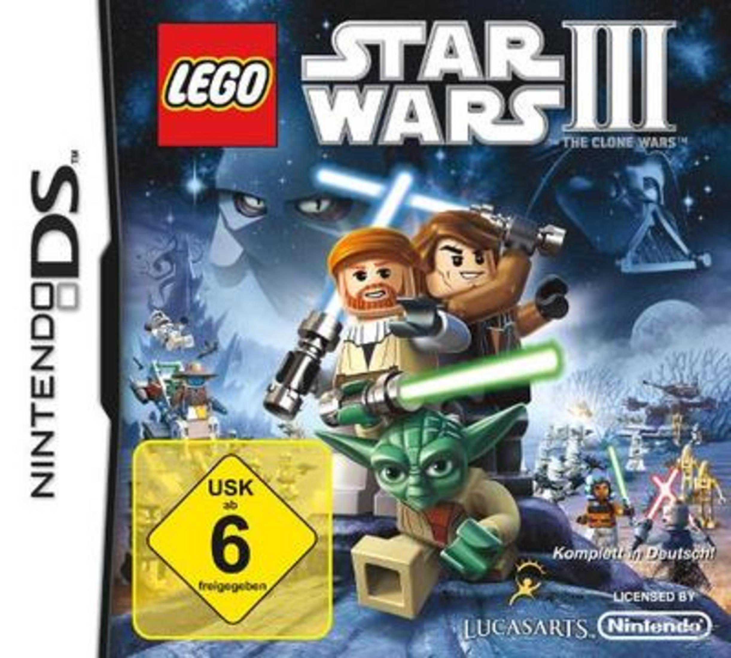 Copertina del gioco Lego Star Wars III con personaggi Lego come Obi-Wan, Anakin e Yoda con spade laser.