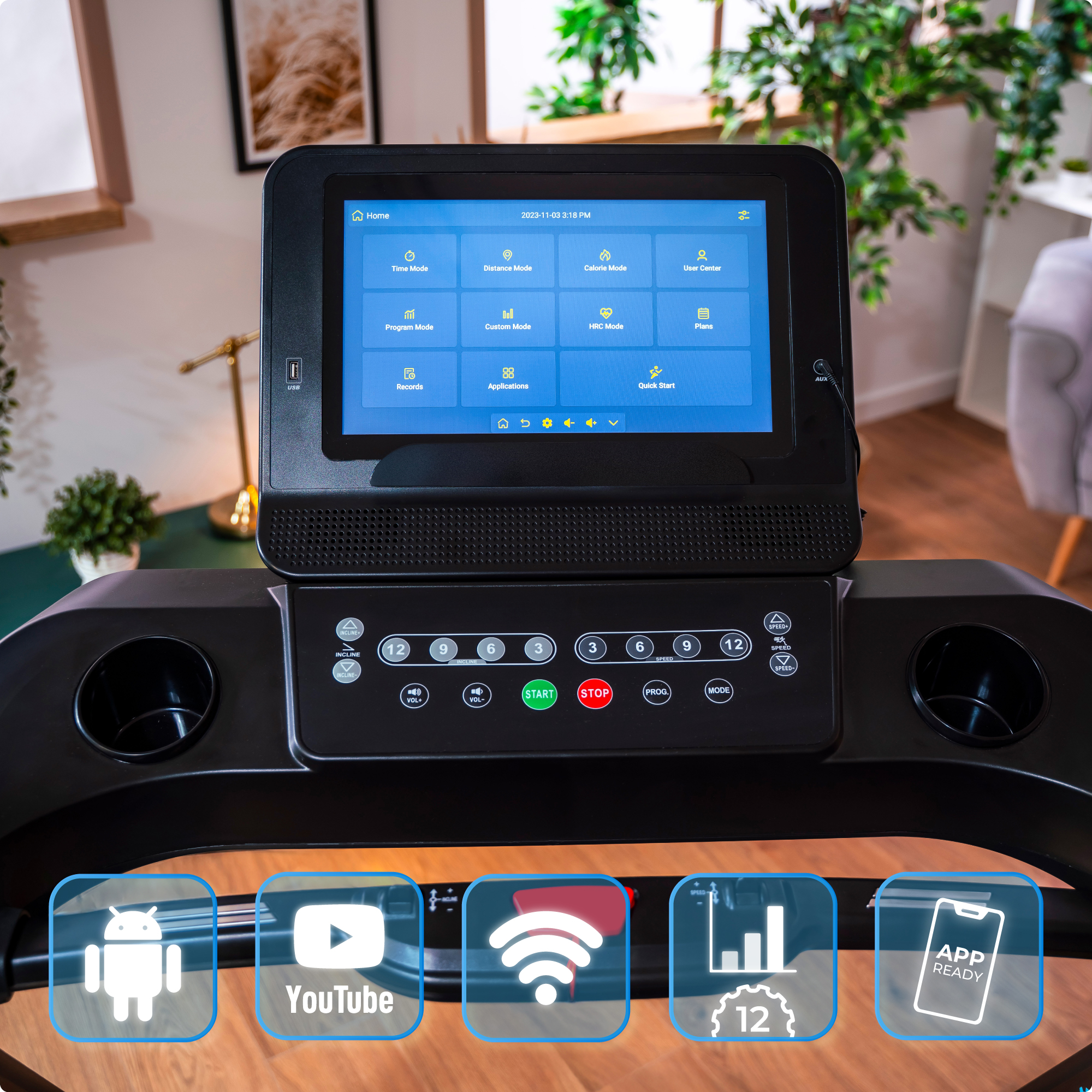 Zbliżenie panelu sterowania bieżni pokazuje wyświetlacz systemu operacyjnego Android.