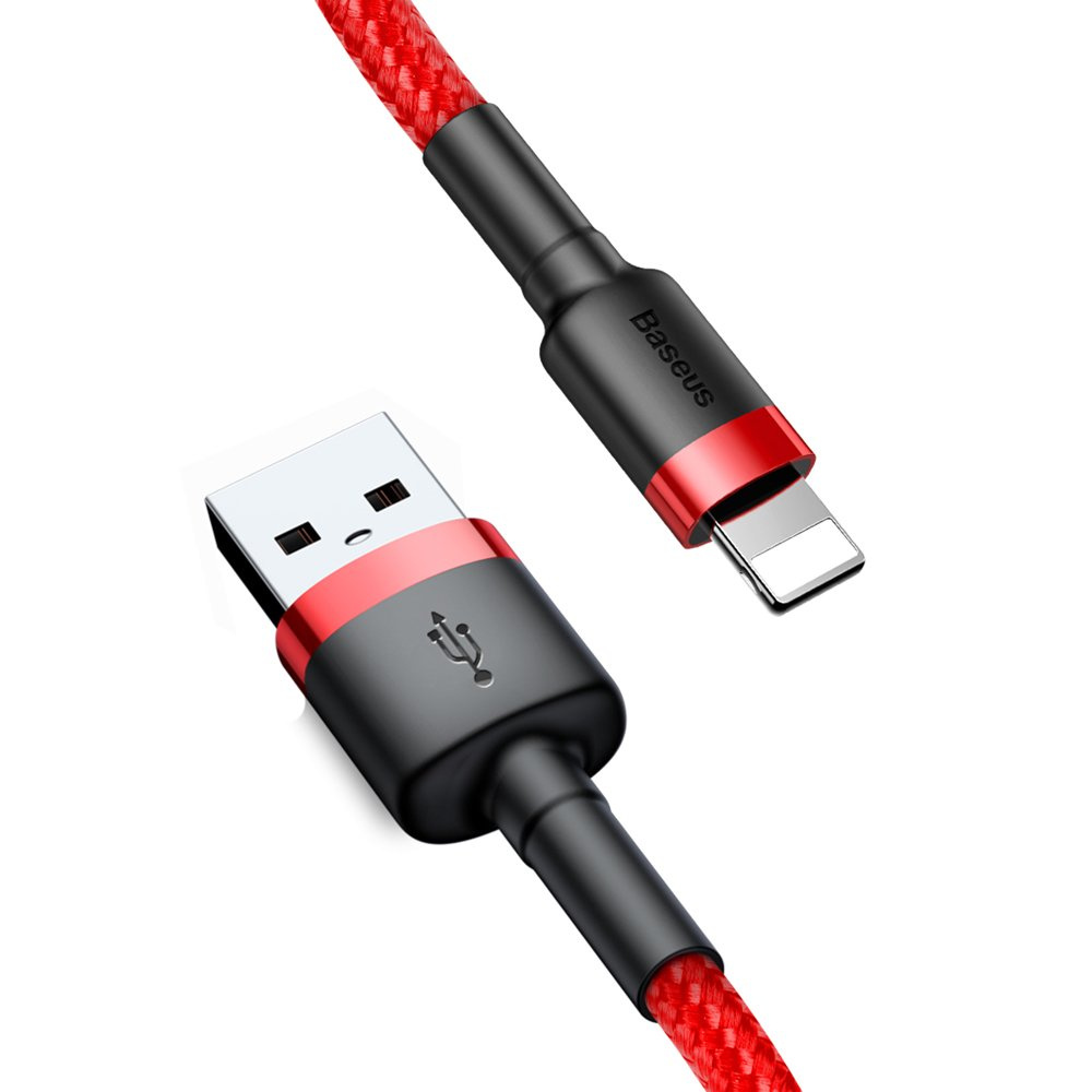 Czerwono-czarny kabel Baseus ze złączami USB i Lightning na białym tle.